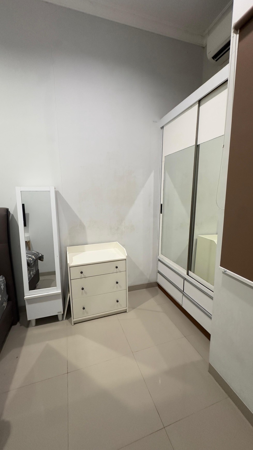 Di jual Rumah Siap Huni dengan Desain Rumah Modern