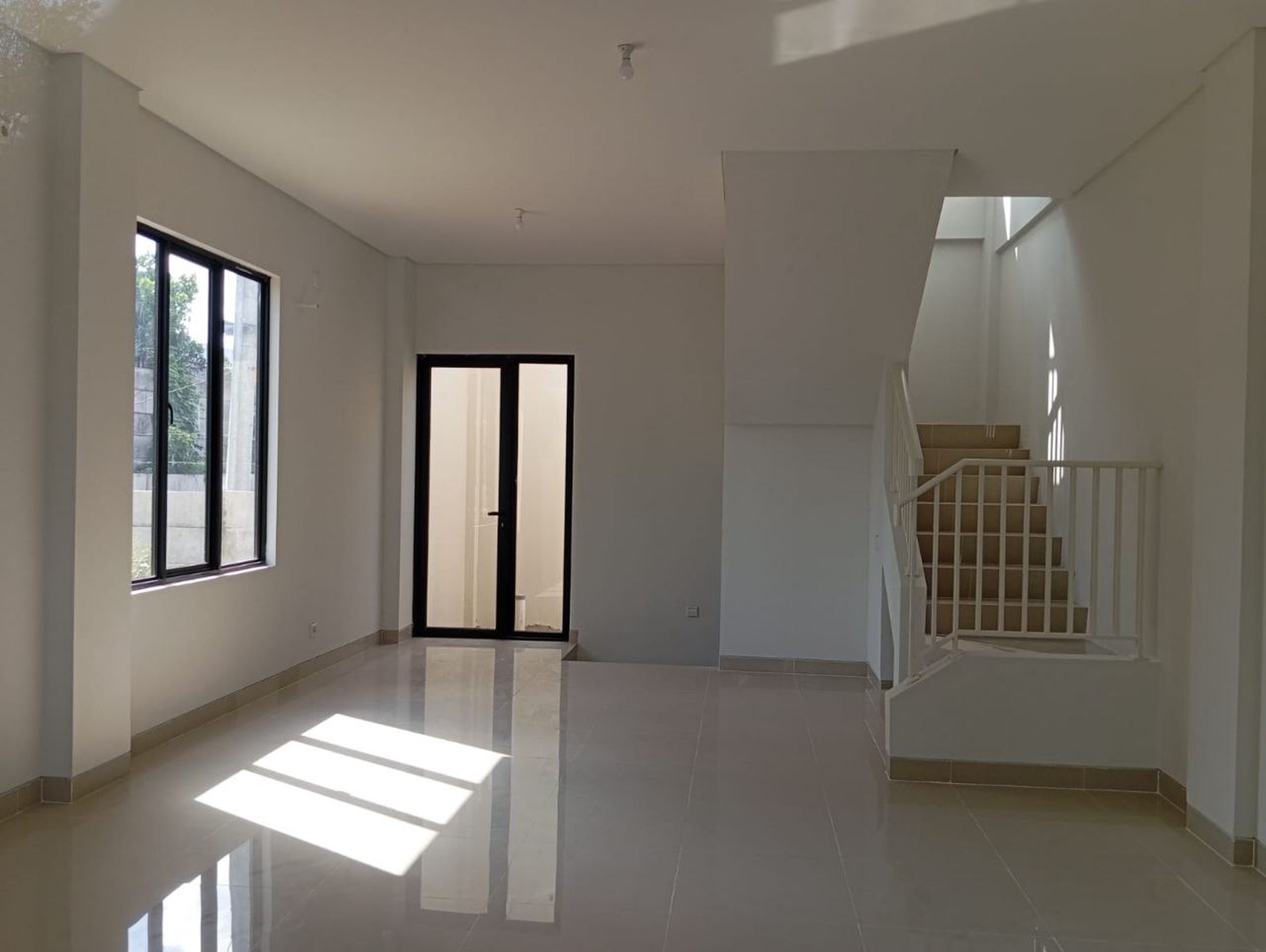 Ruko Wisata Bukit Mas, Surabaya