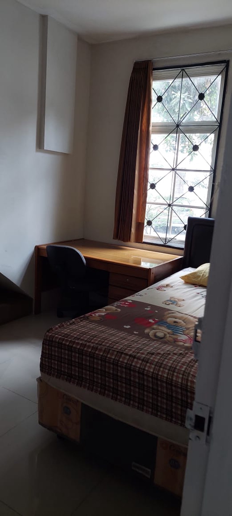 Dijual Townhouse di Taman Hijau Lippo Karawaci Tangerang