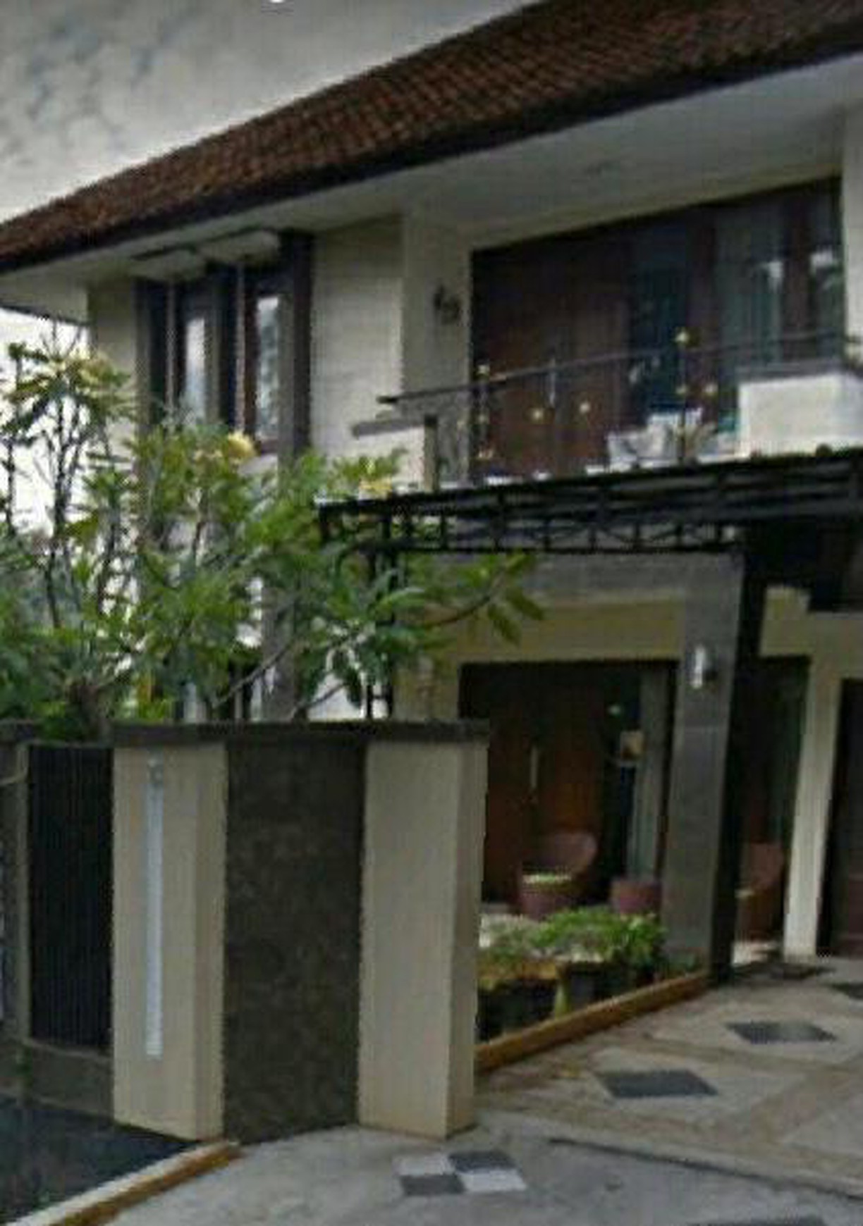 Dijual Cepat Rumah 2 Lantai Luas Nyaman Siap Huni dengan Hunian Asri @Joglo Jakarta Barat