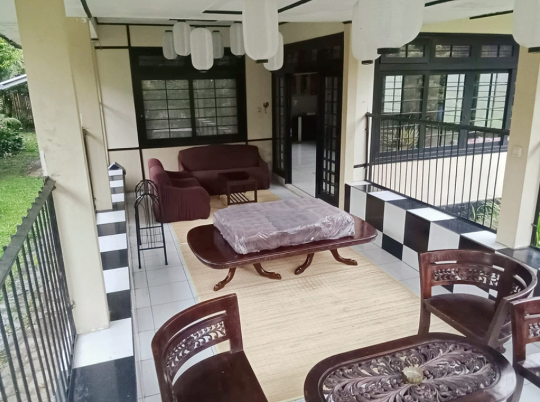 Villa Jepang Asri dengan Halaman Luas Lingkungan Nyaman @Kota Bunga Puncak