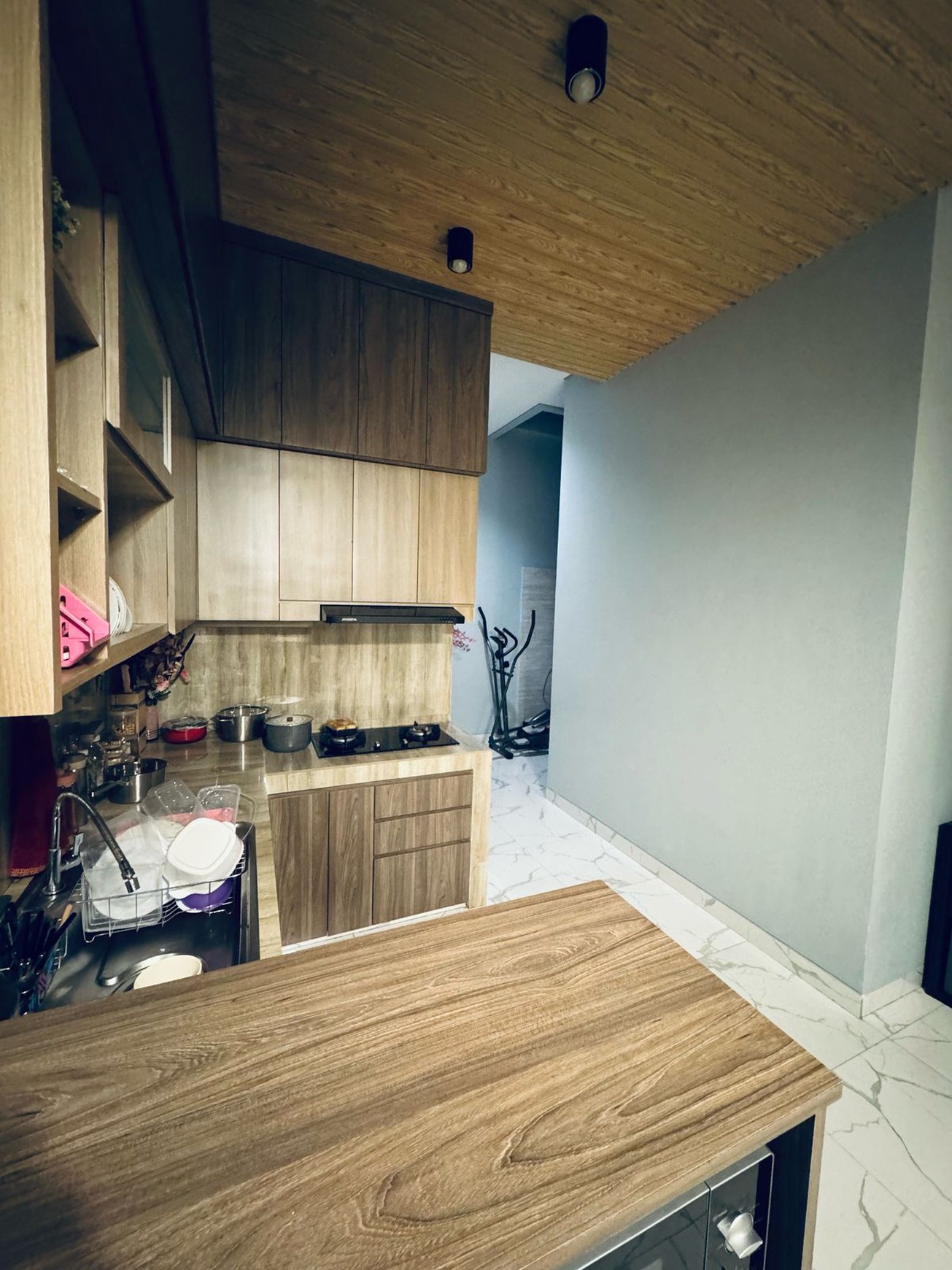 Rumah 3 lantai Fully Furnished siap Huni, Nego di Gading Pelangi Kelapa Gading