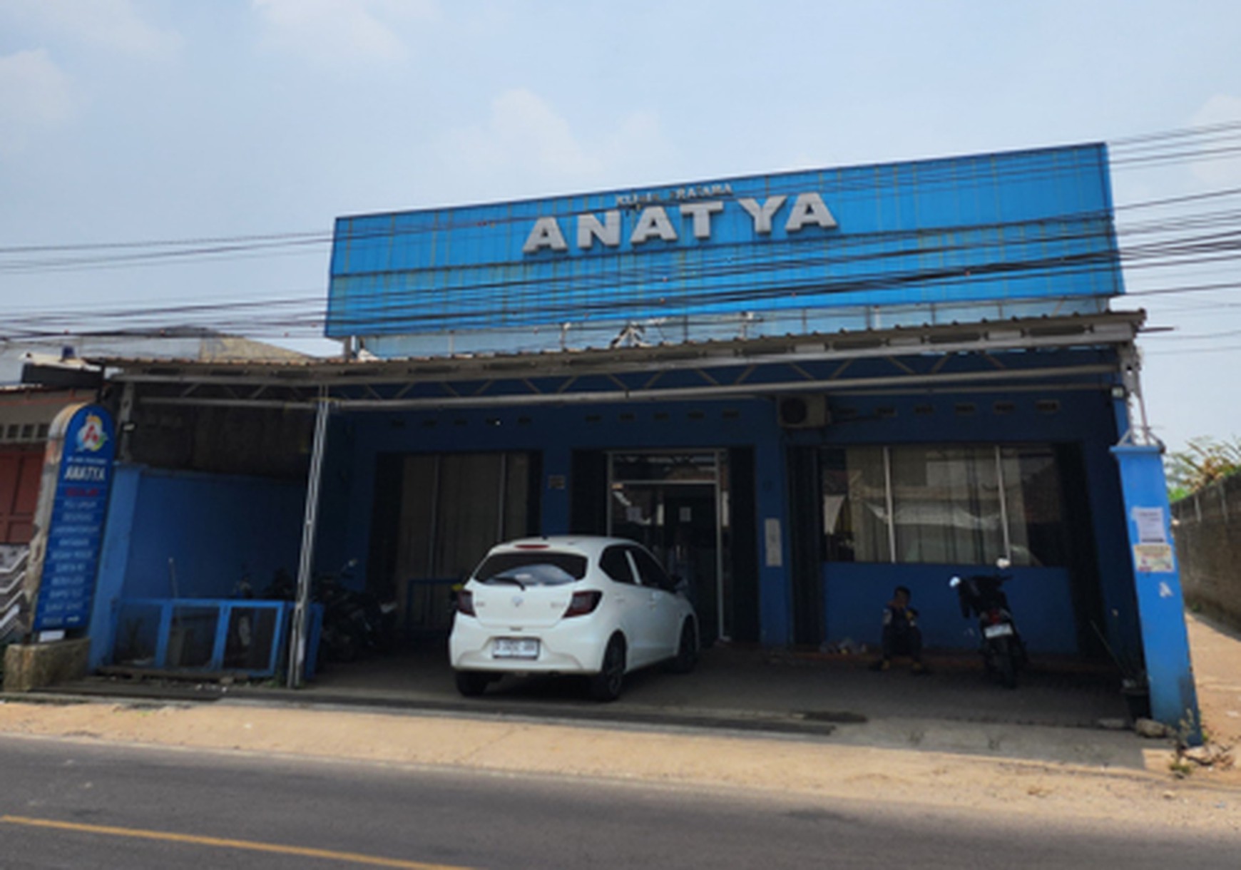 Ruko di jalan raya Cipatik , Cihampelas bandung barat maind road strategis