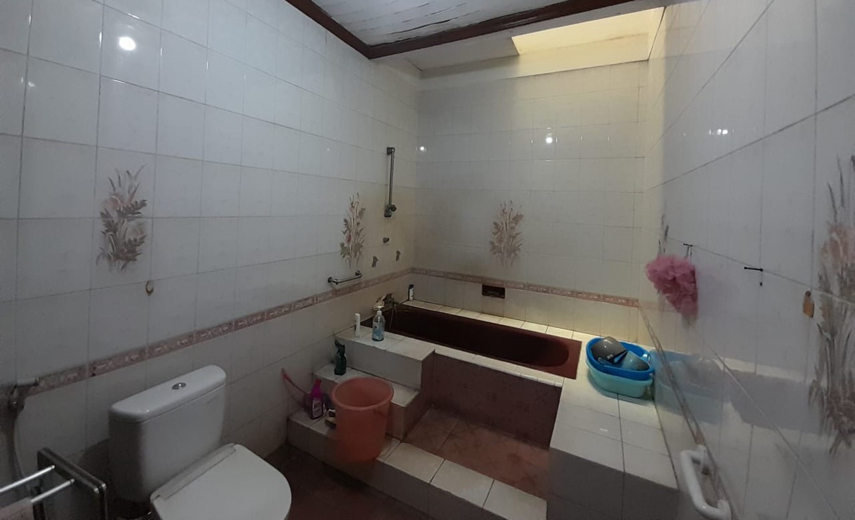 Dijual Rumah Town House di Jl Pekayon Pejaten Jakarta Selatan
