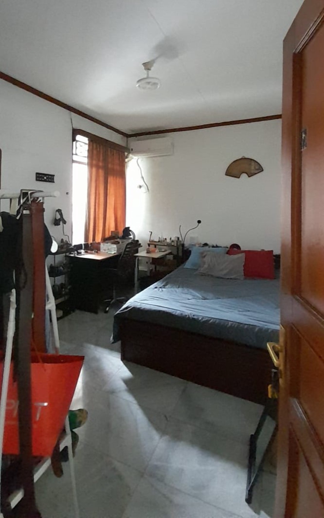 Dijual Rumah Town House di Jl Pekayon Pejaten Jakarta Selatan