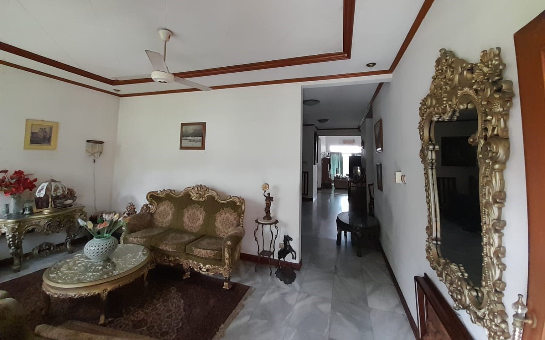 Dijual Rumah Town House di Jl Pekayon Pejaten Jakarta Selatan