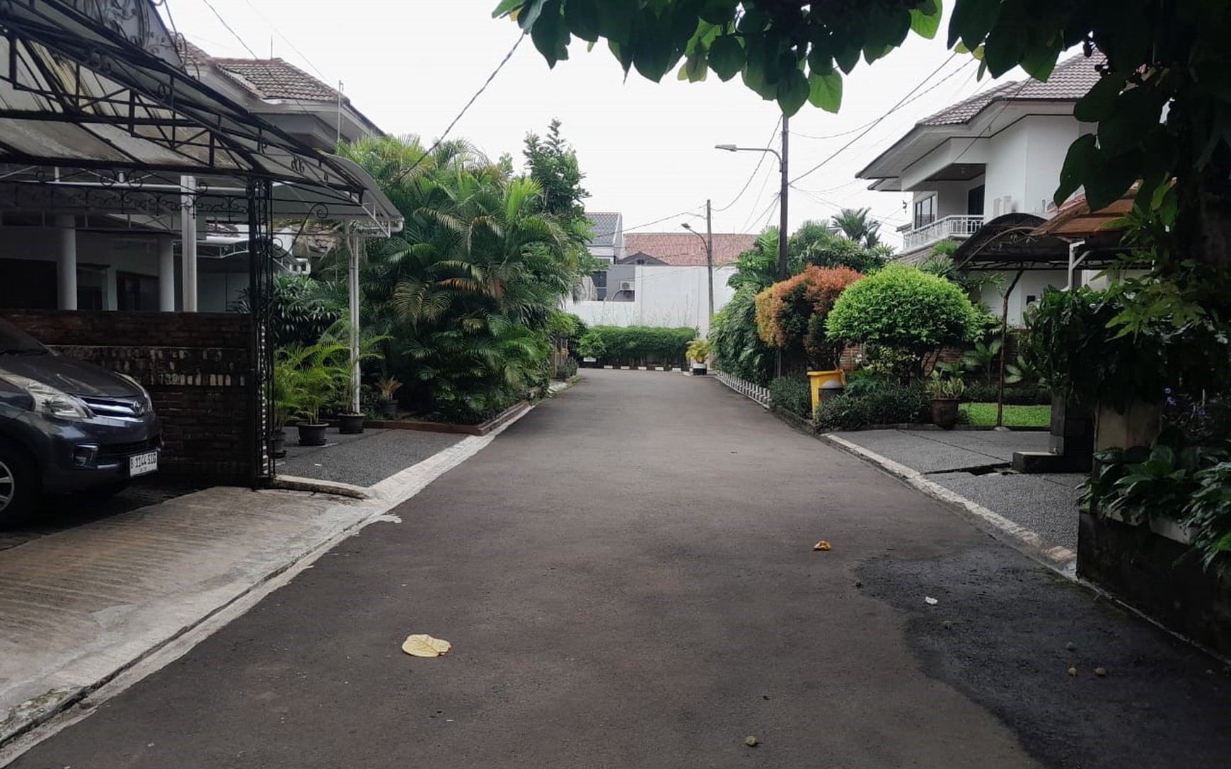 Dijual Rumah Town House di Jl Pekayon Pejaten Jakarta Selatan