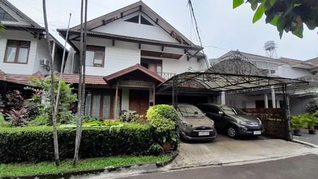 Dijual Rumah Town House  di Jl Pekayon Pejaten Jakarta Selatan