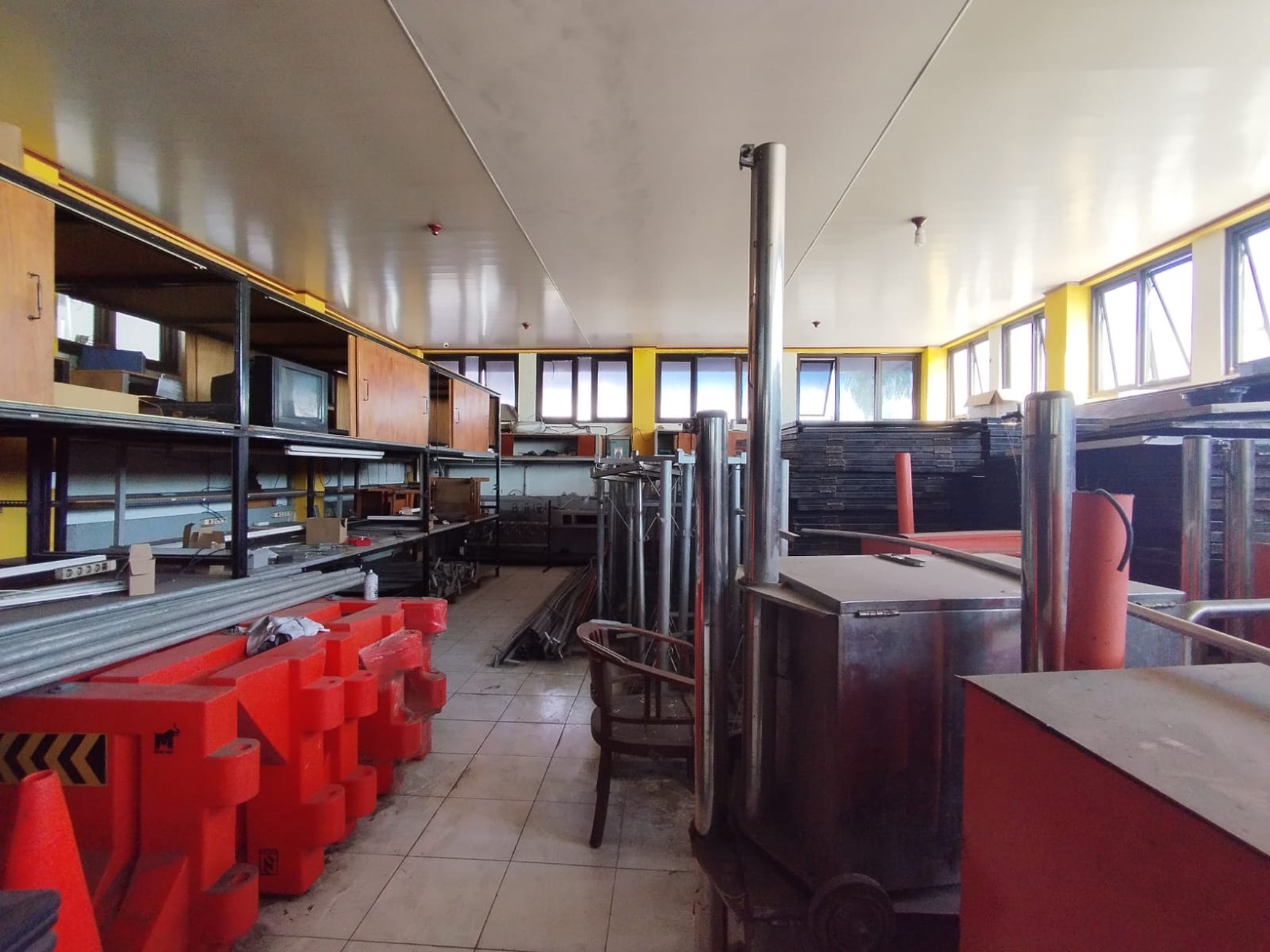 Gudang 1765 Meter Persegi Berada Di Jalan Ringroad Selatan Tamantirto Kasihan Bantul