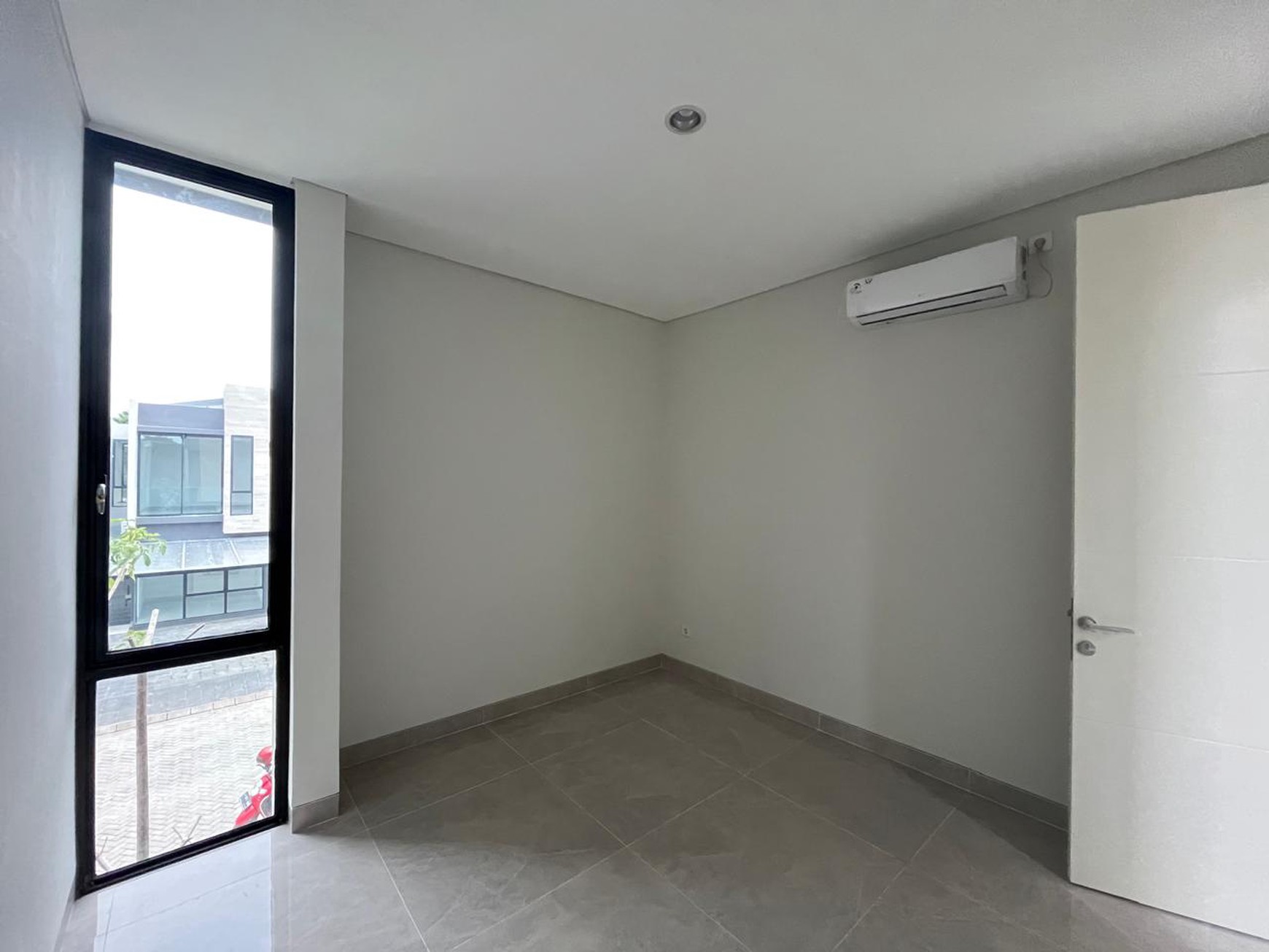 Rumah Tipe Madison di Pelican Hill Citraland, Surabaya