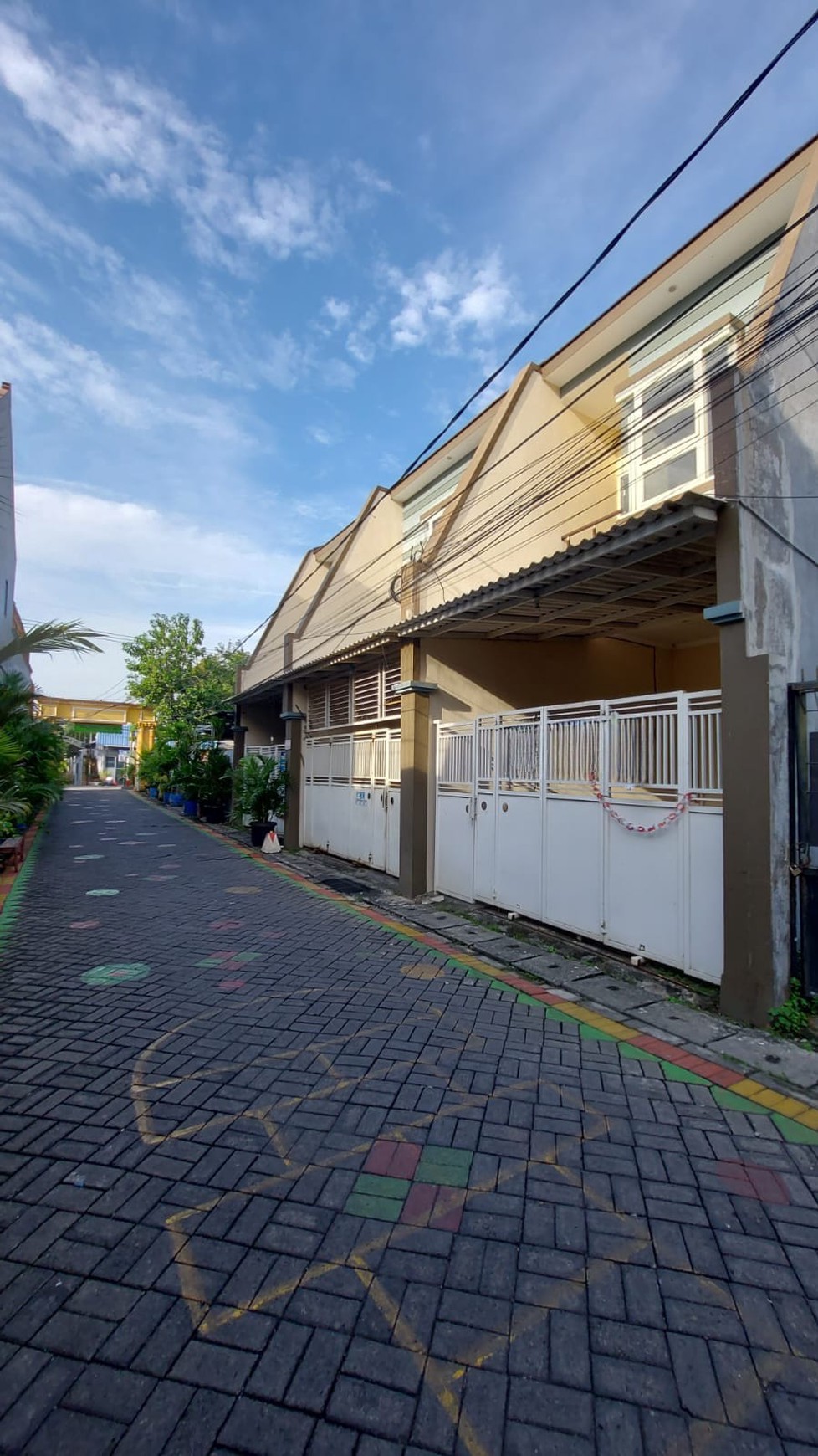 Rumah 2 Lantai Murah di Dukuh Setro Gading, Surabaya