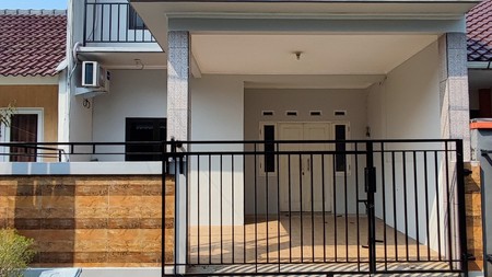 Rent. Rumah 2 lantai Regensi Melati Mas, Serpong Utara