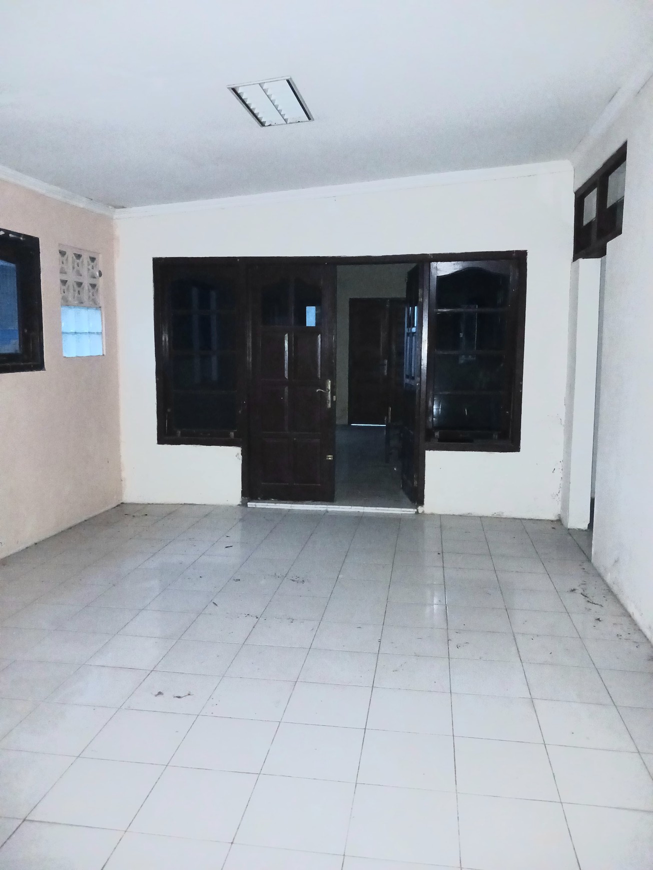 Rumah Tinggal 5 Kamar Tidur Lokasi Dekat Kampus UNISA Nogotirto Gamping Sleman