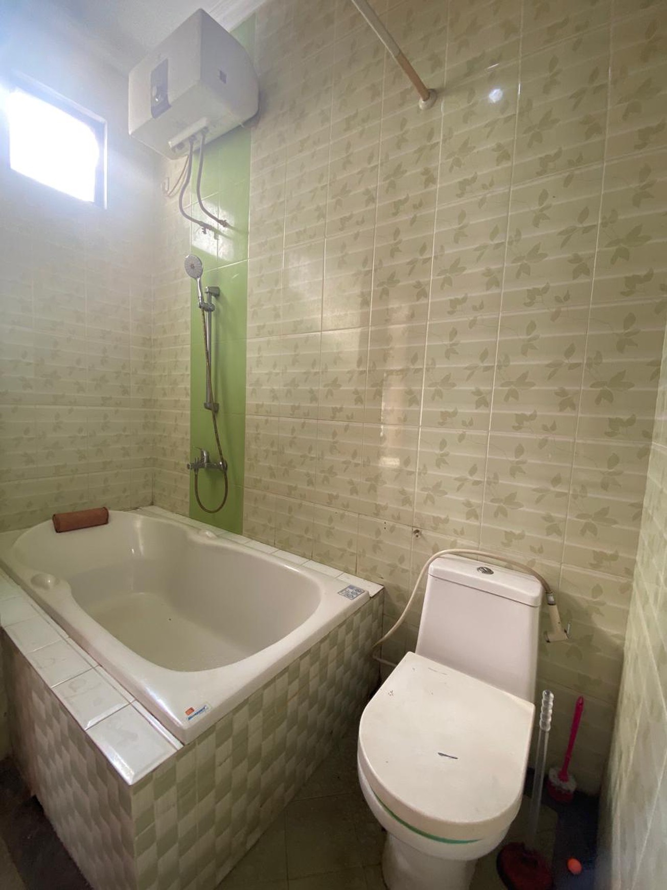 Flash Sale. Rumah 2 lantai Nusa Loka, BSD