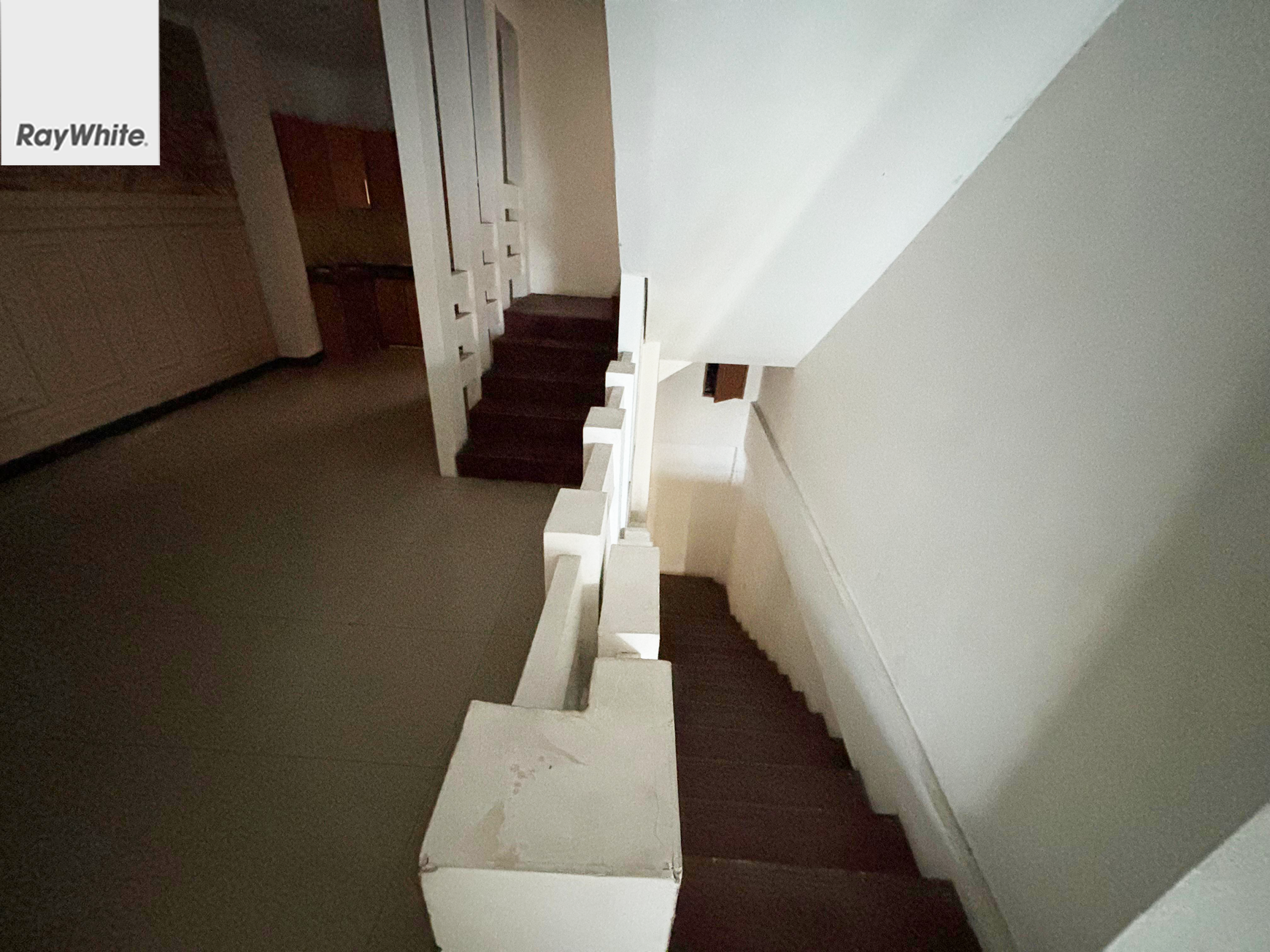 FOR LEASE Gedung / Ruko Gandeng 4 Lantai di Percetakan Negara Salemba Tengah Jakarta Pusat