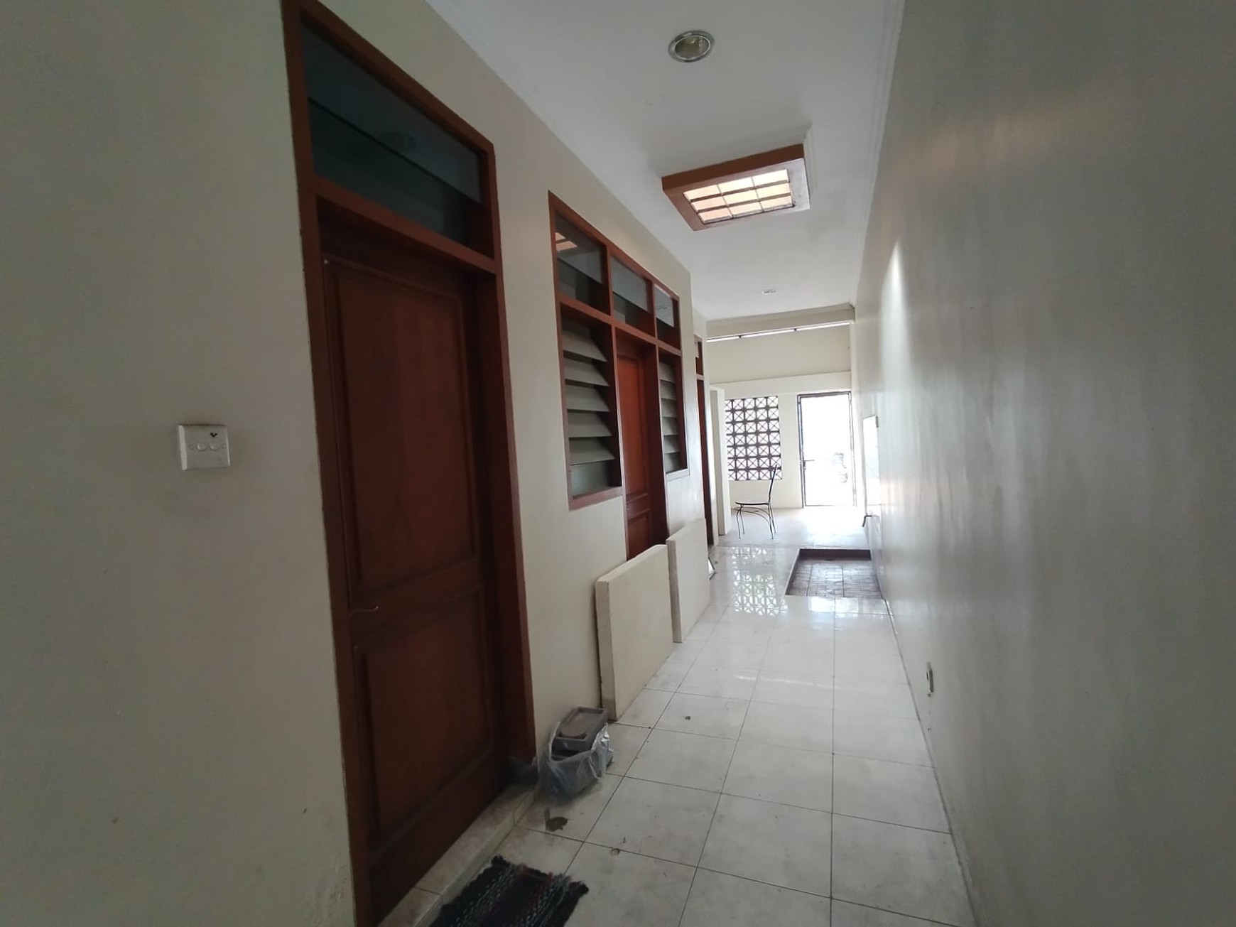 Disewakan Rumah Mewah 2 Lantai Lokasi di Jalan Palagan Utara Hotel Hyaat