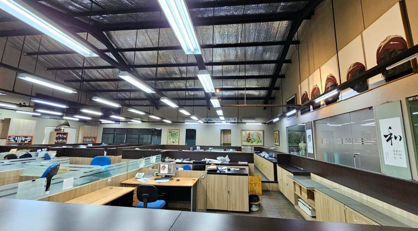 Gudang dan Office siap pakai , strategis di Indokarya, Sunter, Jakarta Utara