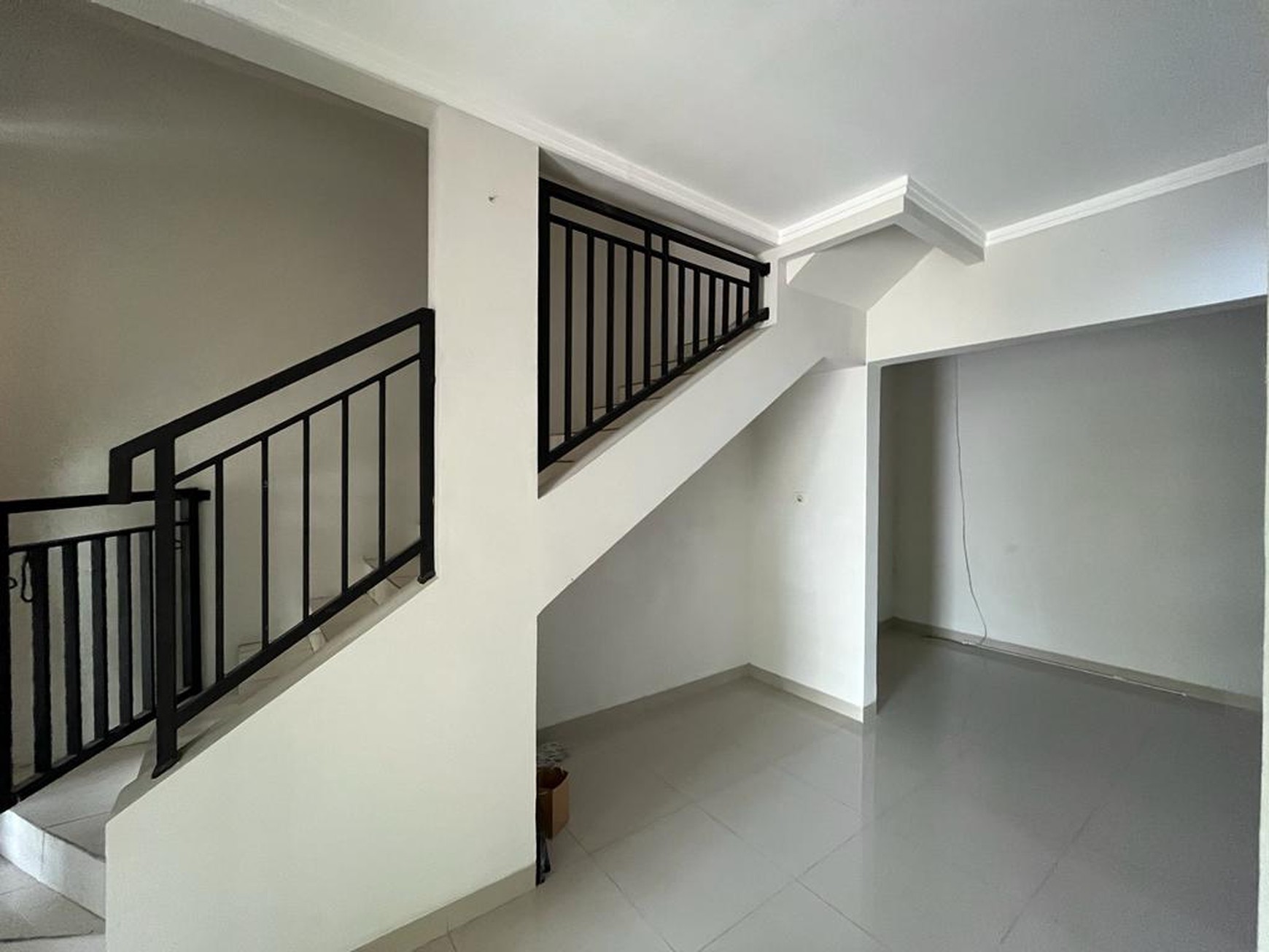 Rumah Bagus,dalam cluster di Graha Raya Bintaro