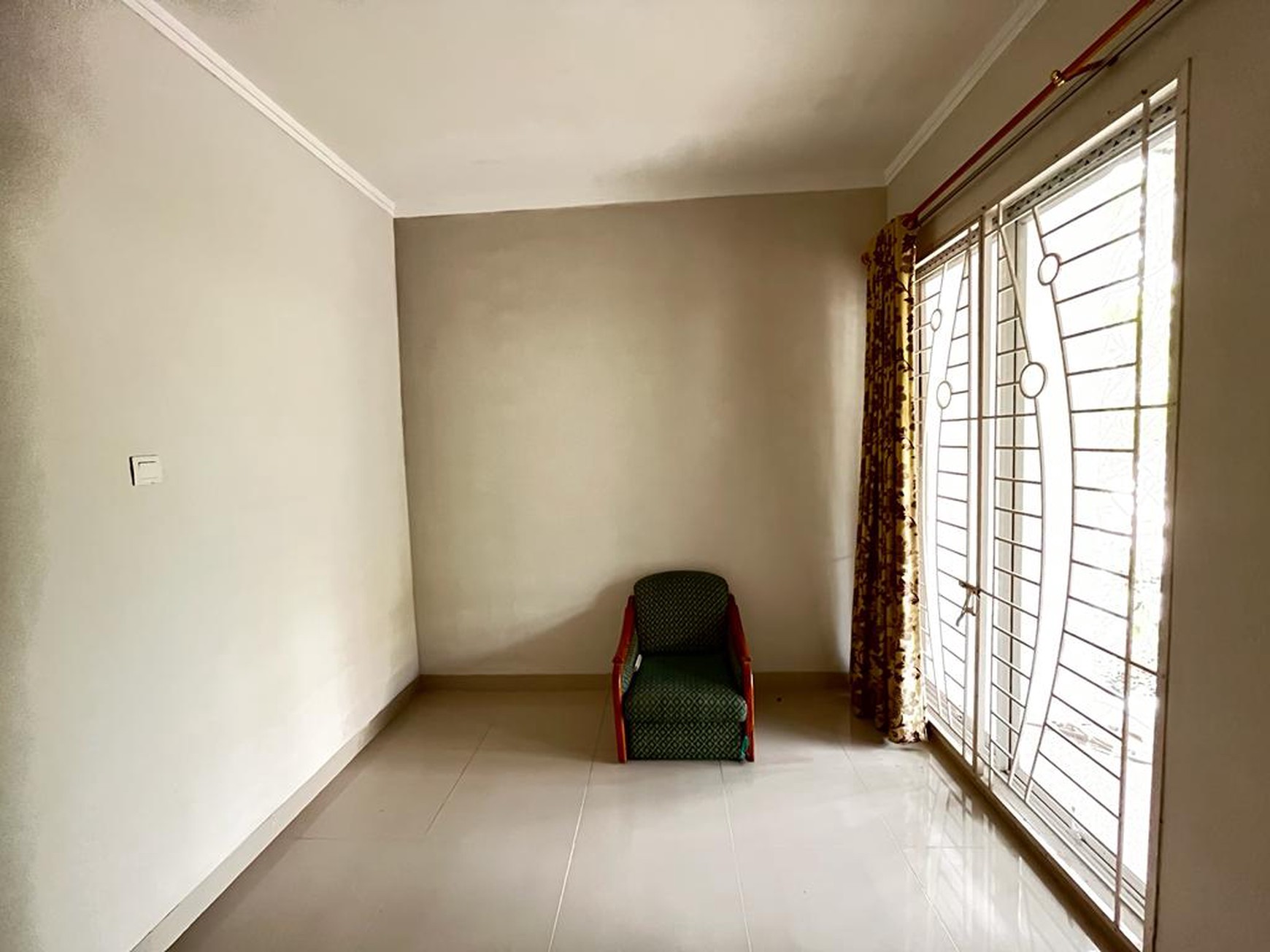 Rumah Bagus,dalam cluster di Graha Raya Bintaro