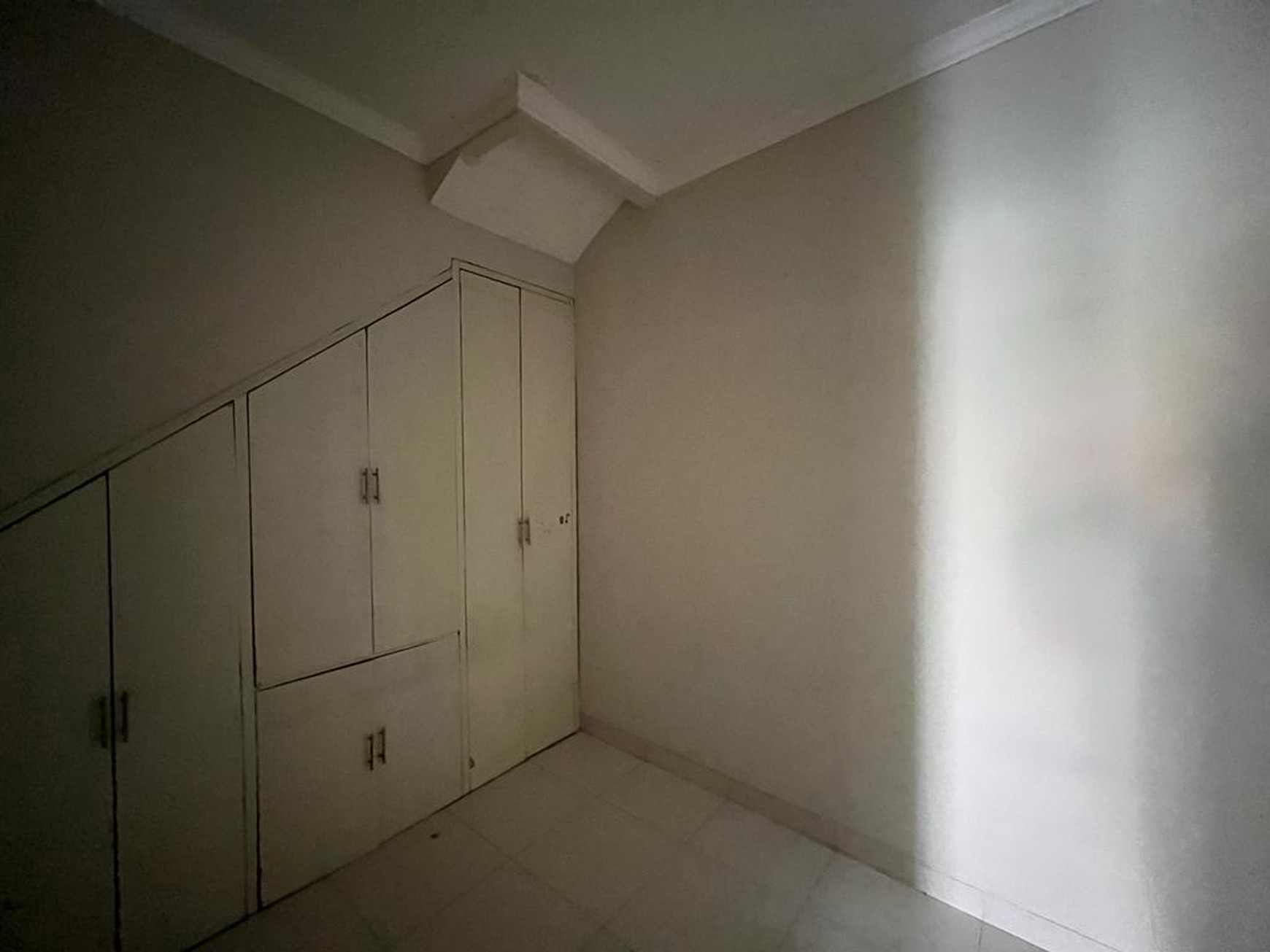 Rumah Bagus,dalam cluster di Graha Raya Bintaro