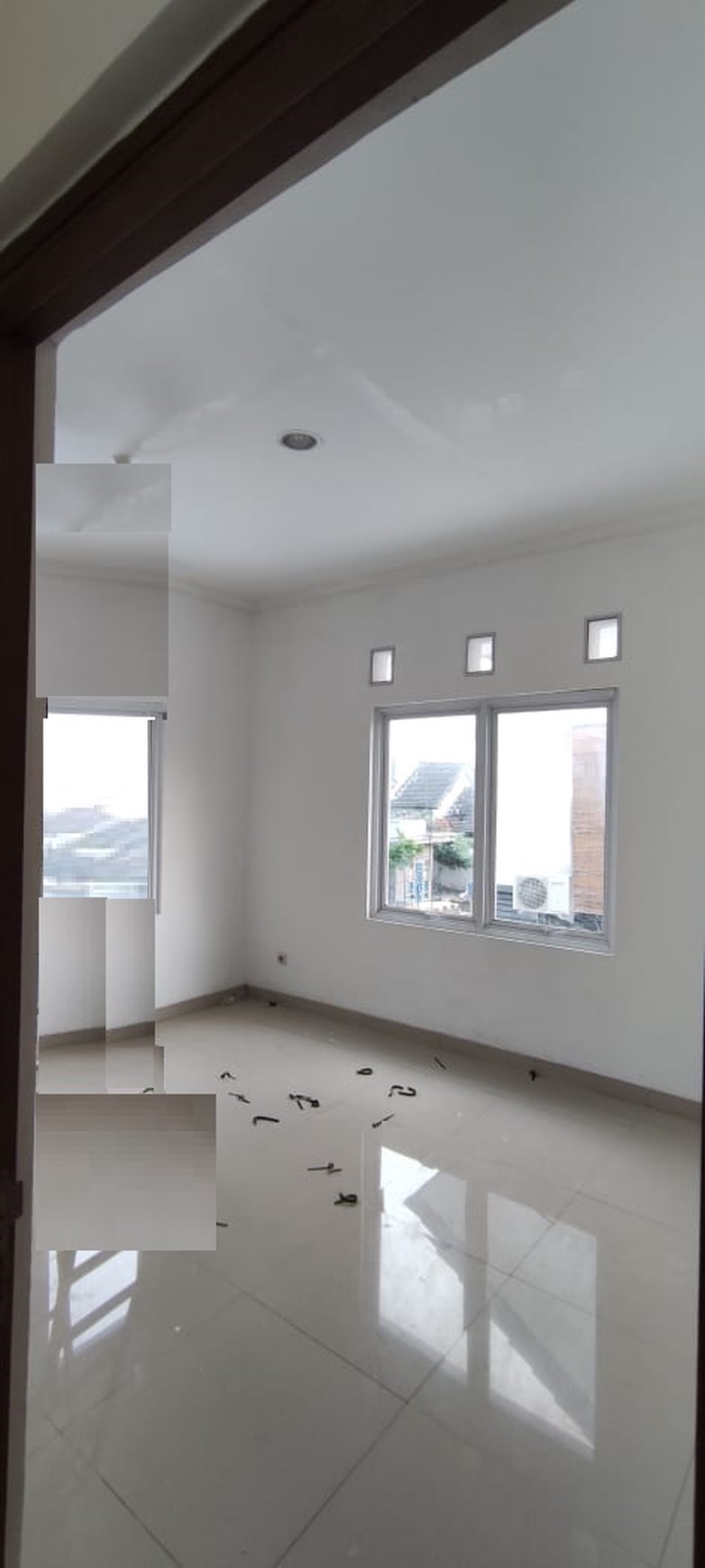 Rumah brand new siap huni di legoso ciputat