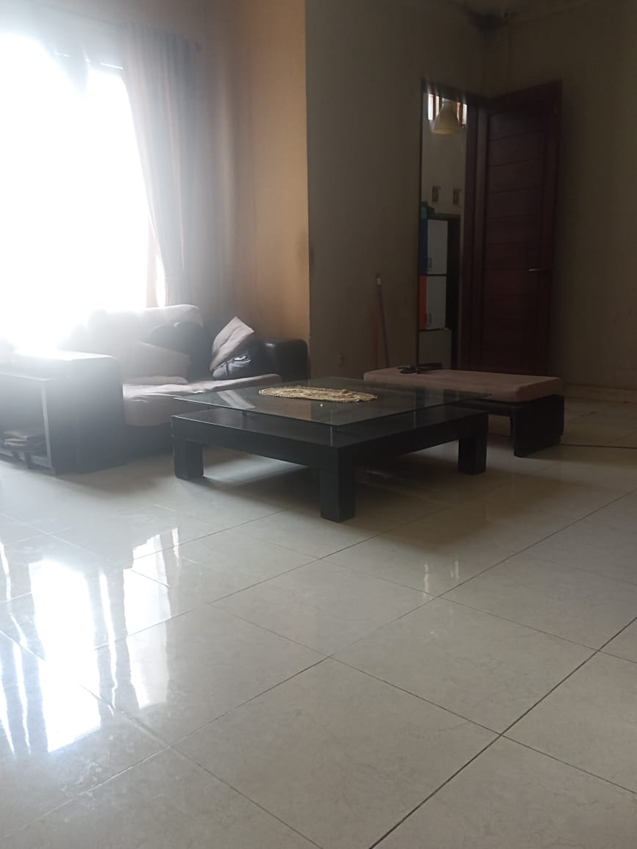 Rumah Cantik 2 Lantai dengan Desain Mewah dan Modern Lokasi Strategis @Bintaro Sektor 9