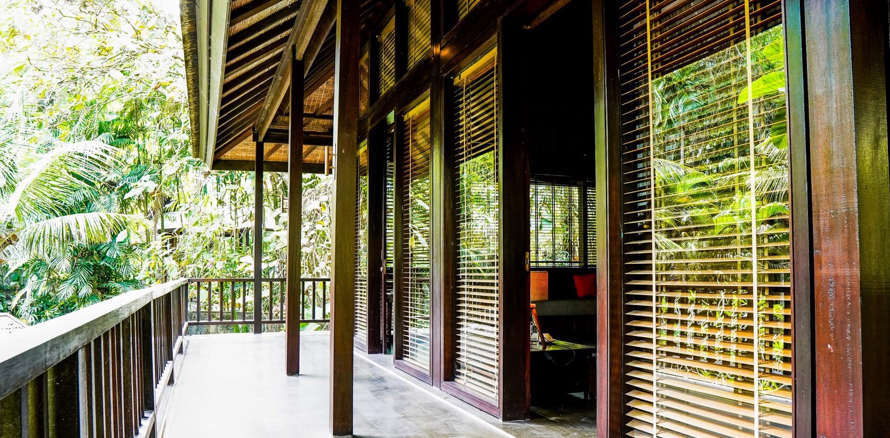 For Sale Freehold and Leasehold beautiful estate villa overlooks a tropical river and surrounded by rice fields and lush jungle close to Canggu , Bali