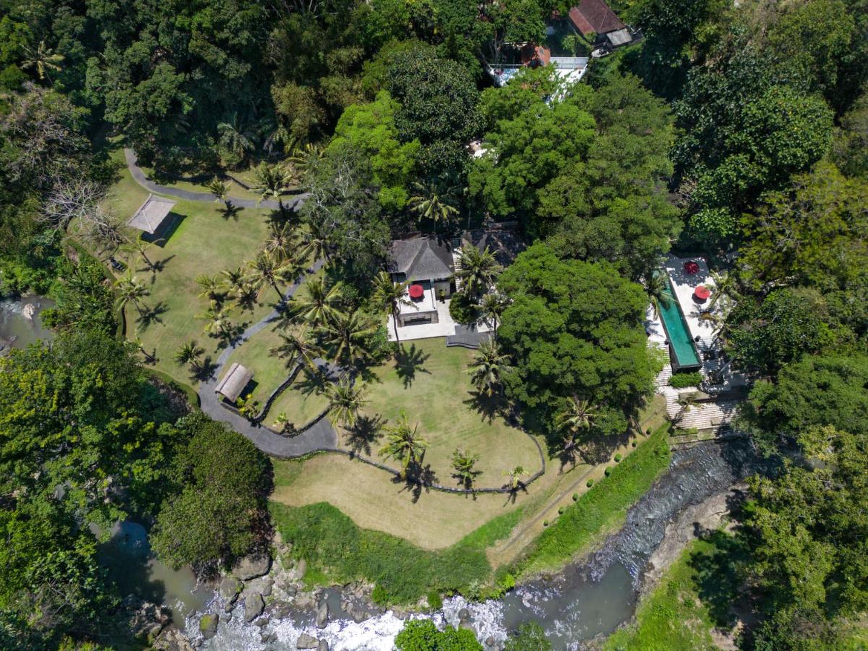 For Sale Freehold and Leasehold beautiful estate villa overlooks a tropical river and surrounded by rice fields and lush jungle close to Canggu , Bali