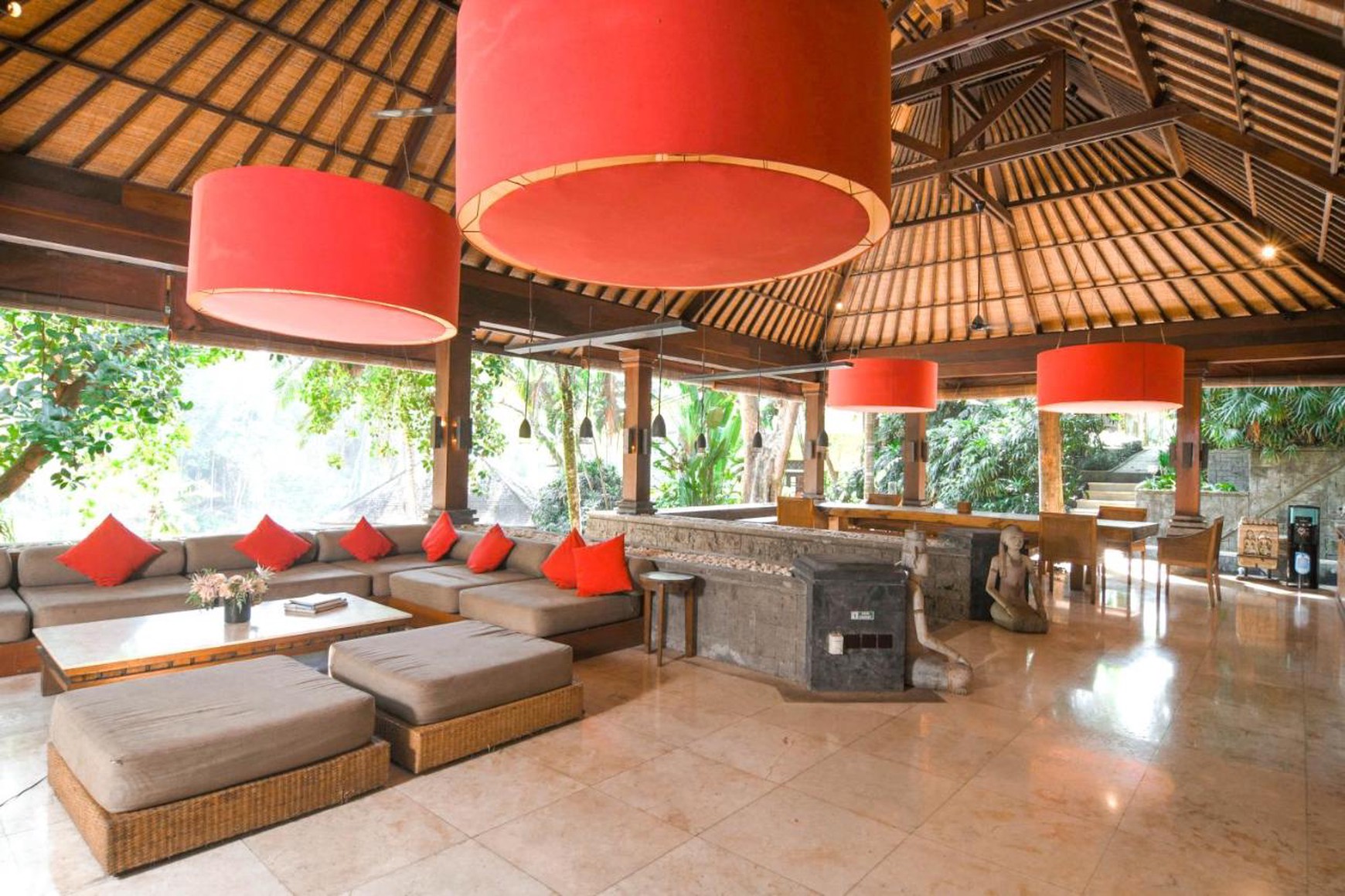 For Sale Freehold and Leasehold beautiful estate villa overlooks a tropical river and surrounded by rice fields and lush jungle close to Canggu , Bali