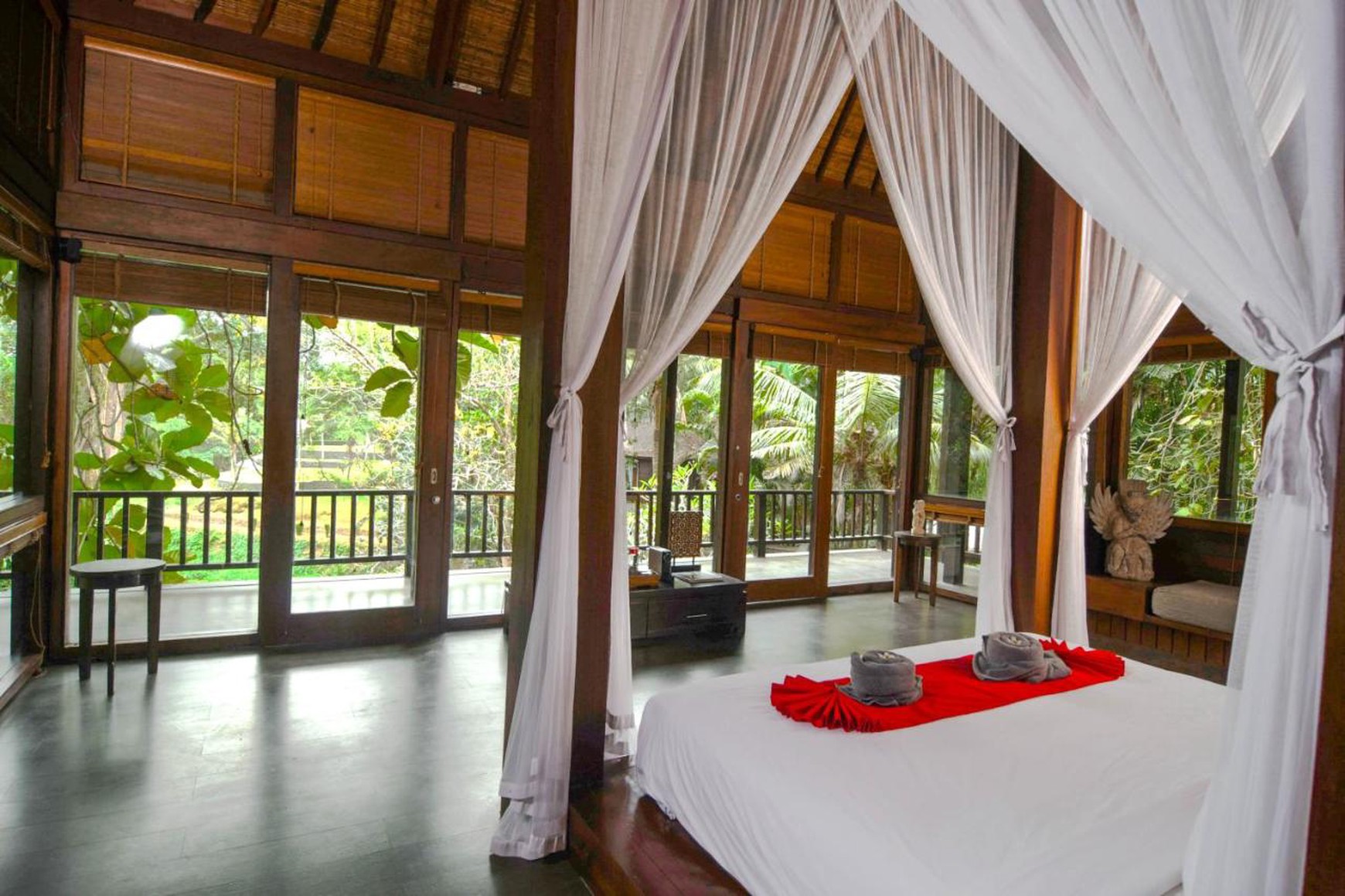 For Sale Freehold and Leasehold beautiful estate villa overlooks a tropical river and surrounded by rice fields and lush jungle close to Canggu , Bali