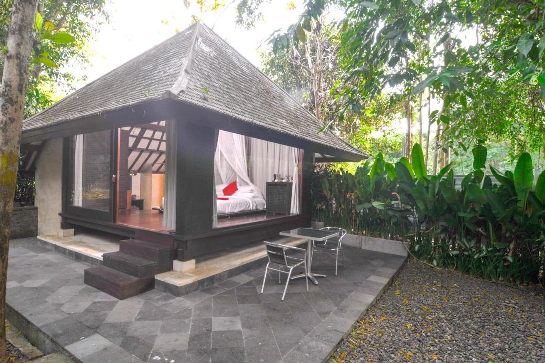 For Sale Freehold and Leasehold beautiful estate villa overlooks a tropical river and surrounded by rice fields and lush jungle close to Canggu , Bali