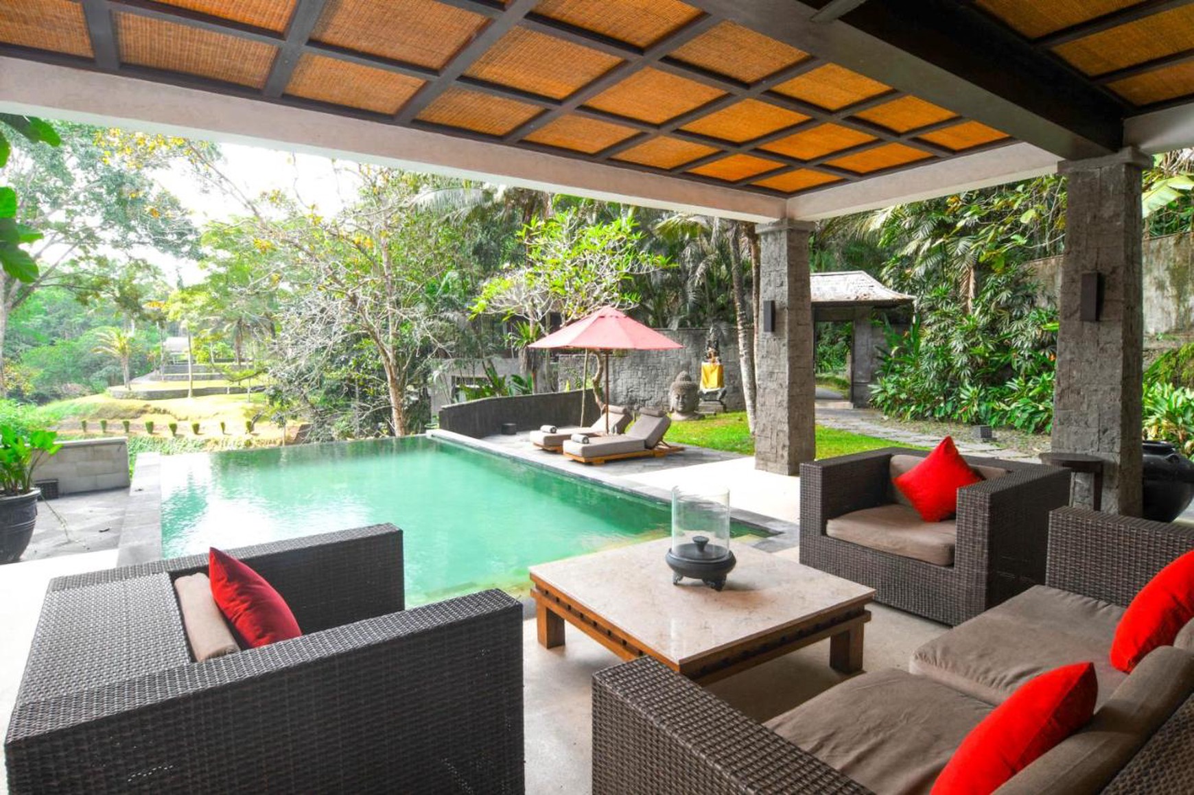 For Sale Freehold and Leasehold beautiful estate villa overlooks a tropical river and surrounded by rice fields and lush jungle close to Canggu , Bali