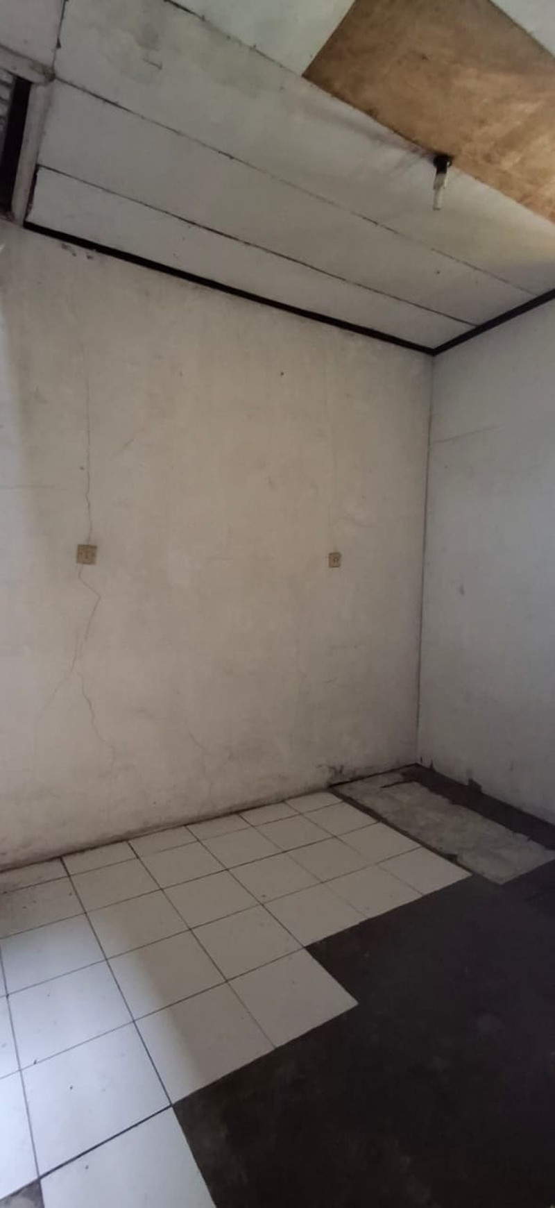 Rumah 2 Lantai di Komplek Margaasih Permai Kec Margaasih Kab Bandung