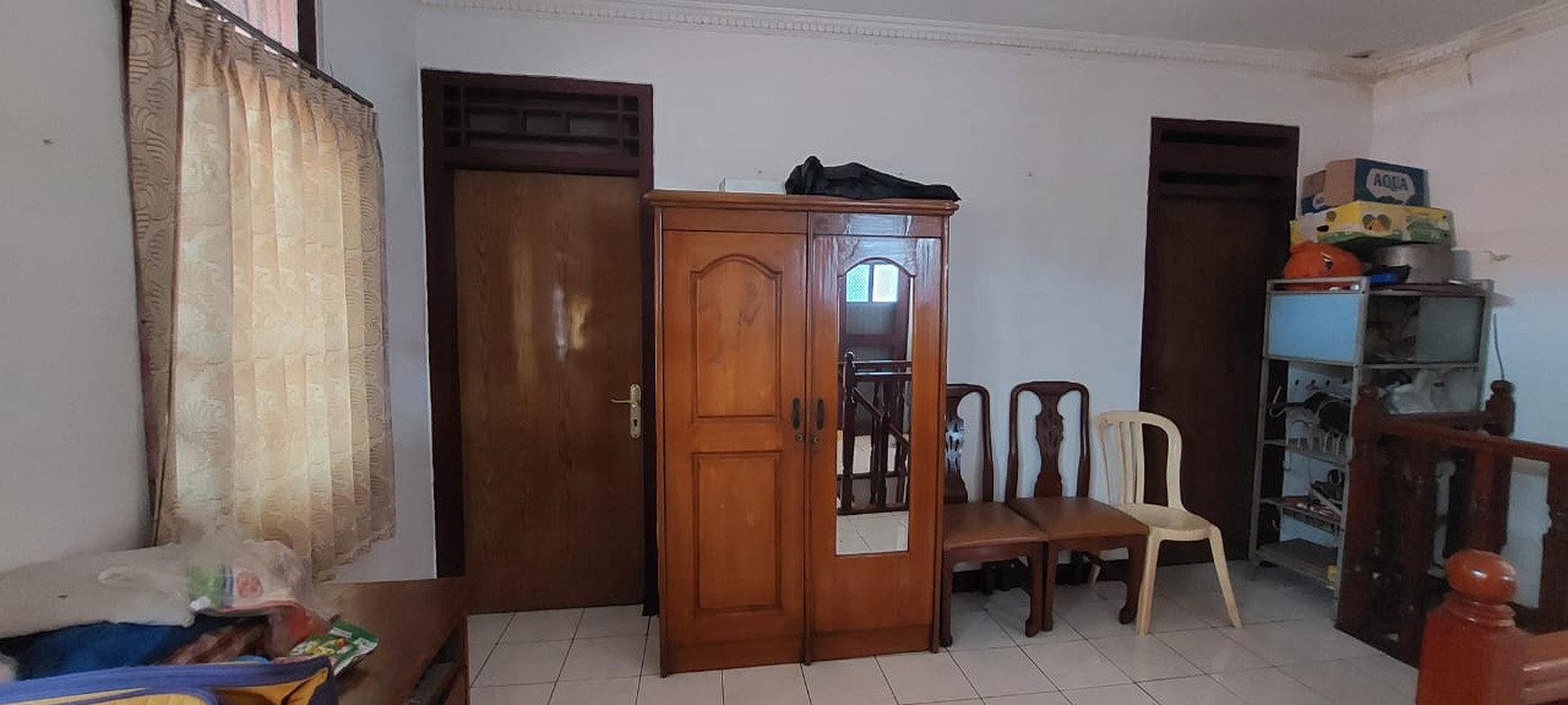 Rumah 2 Lantai Siap Huni - Lokasi Strategis Dekat Tol & Tg Priok!