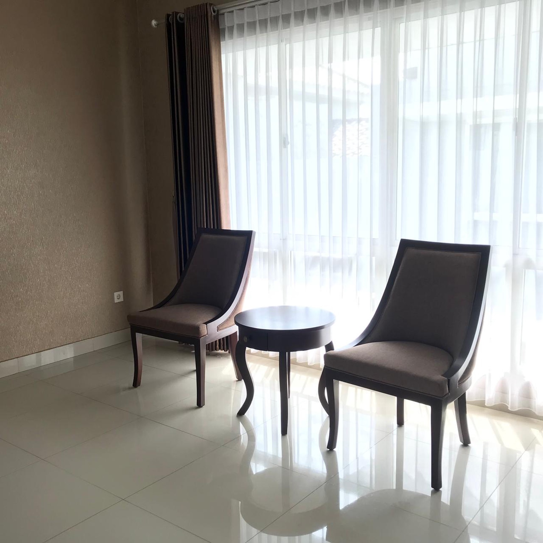 Rumah 2½ Lantai Siap Huni Lokasi Strategis dan Asri @Bintaro Sektor 7