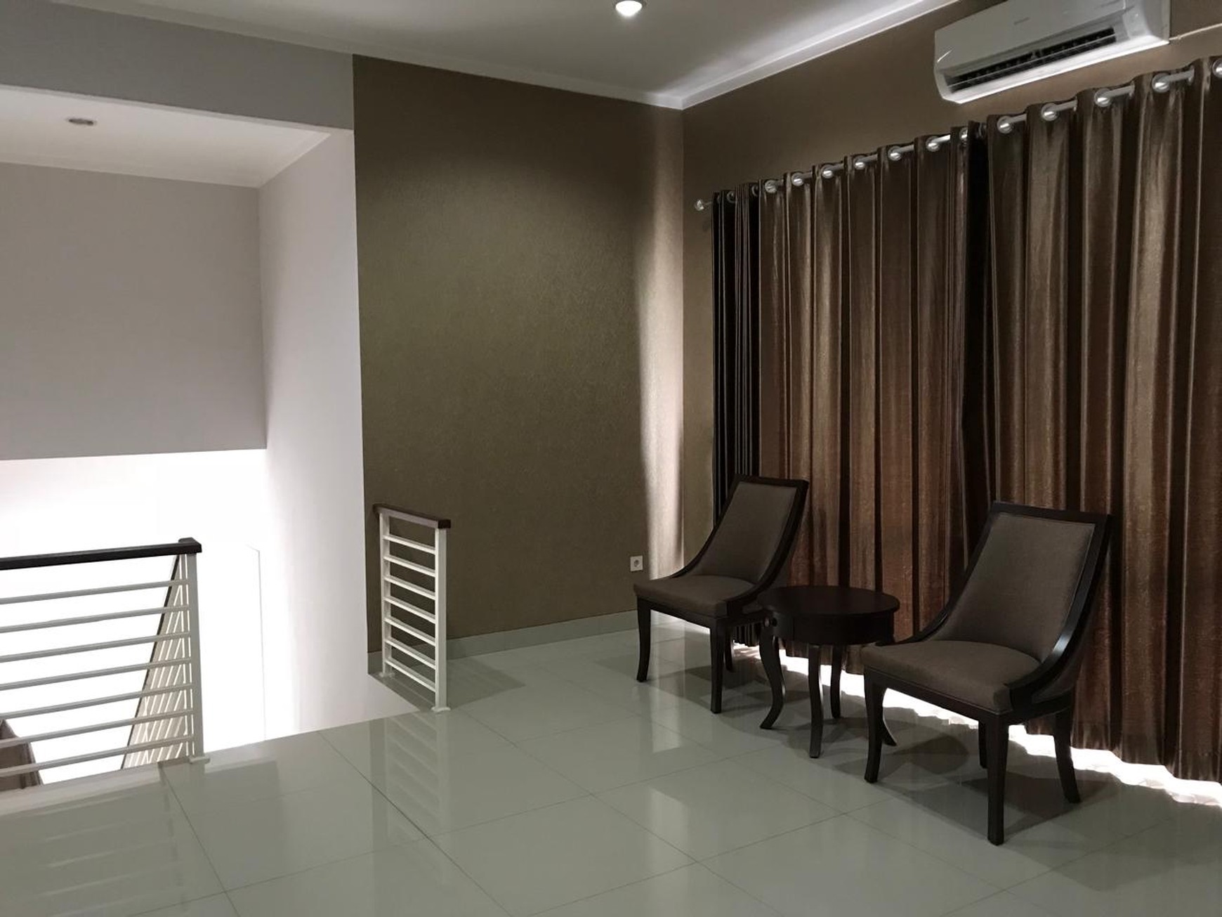Rumah 2½ Lantai Siap Huni Lokasi Strategis dan Asri @Bintaro Sektor 7