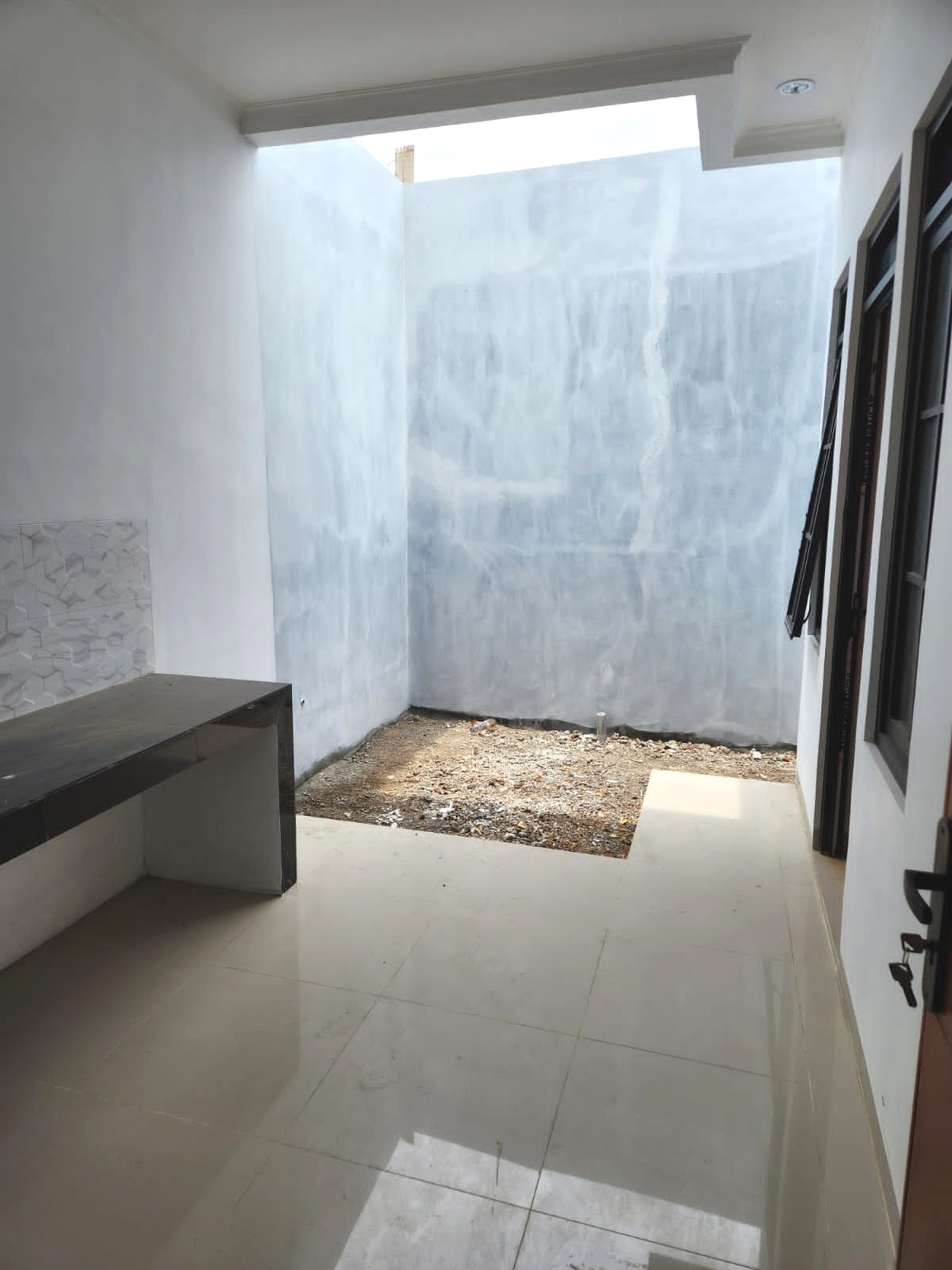Rumah Baru Keren Minimalis di Pondok Hegar Asri Cikoneng Bojongsoang Kab Bandung (Ada 4 unit)