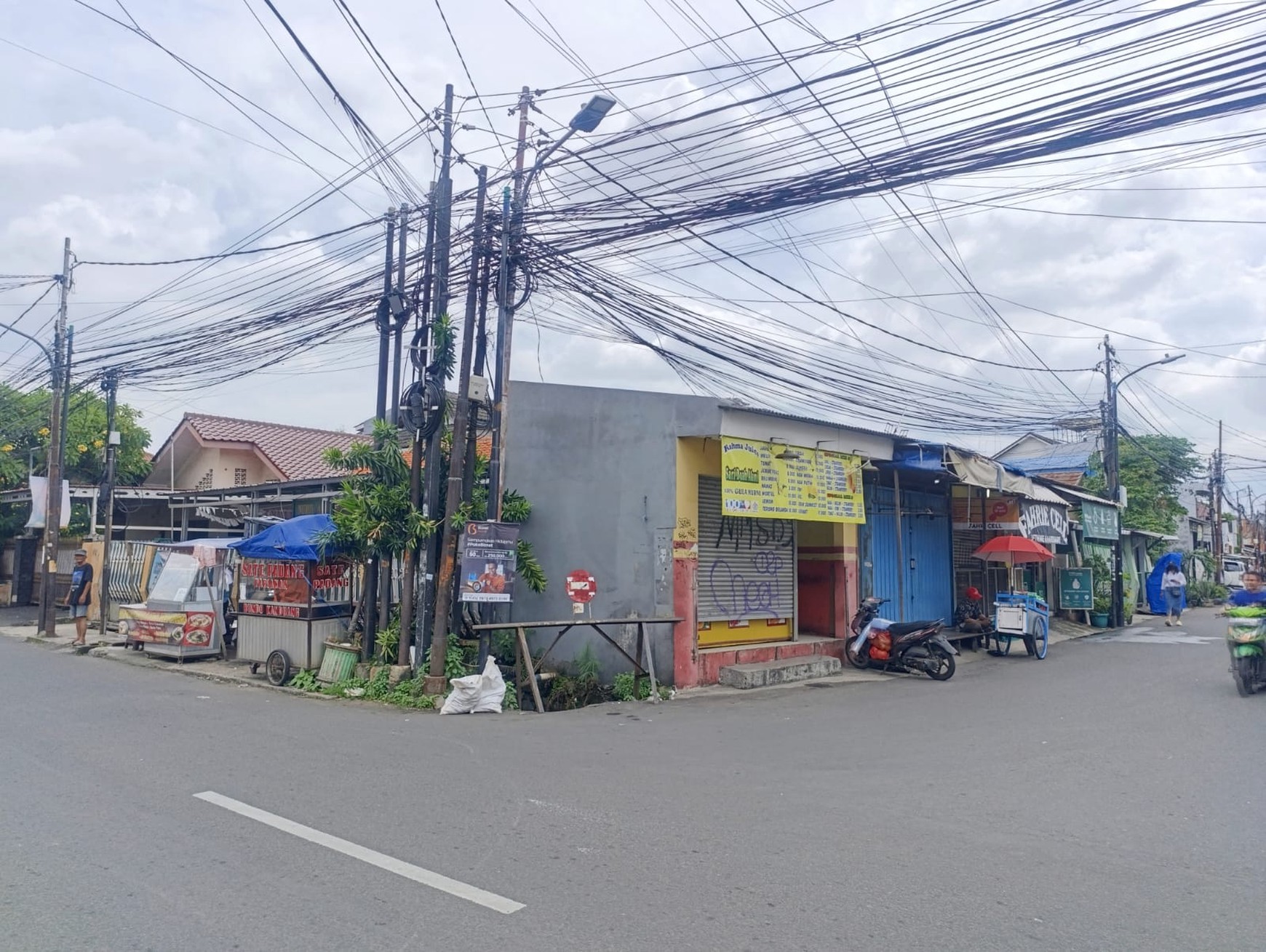 Rumah Bagus Di Jl Pisangan Lama Pulogadung Jakarta Timur