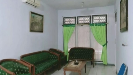 Rumah 2 Lantai di Rawamangun Dekat Lapangan Golf Jakarta Timur