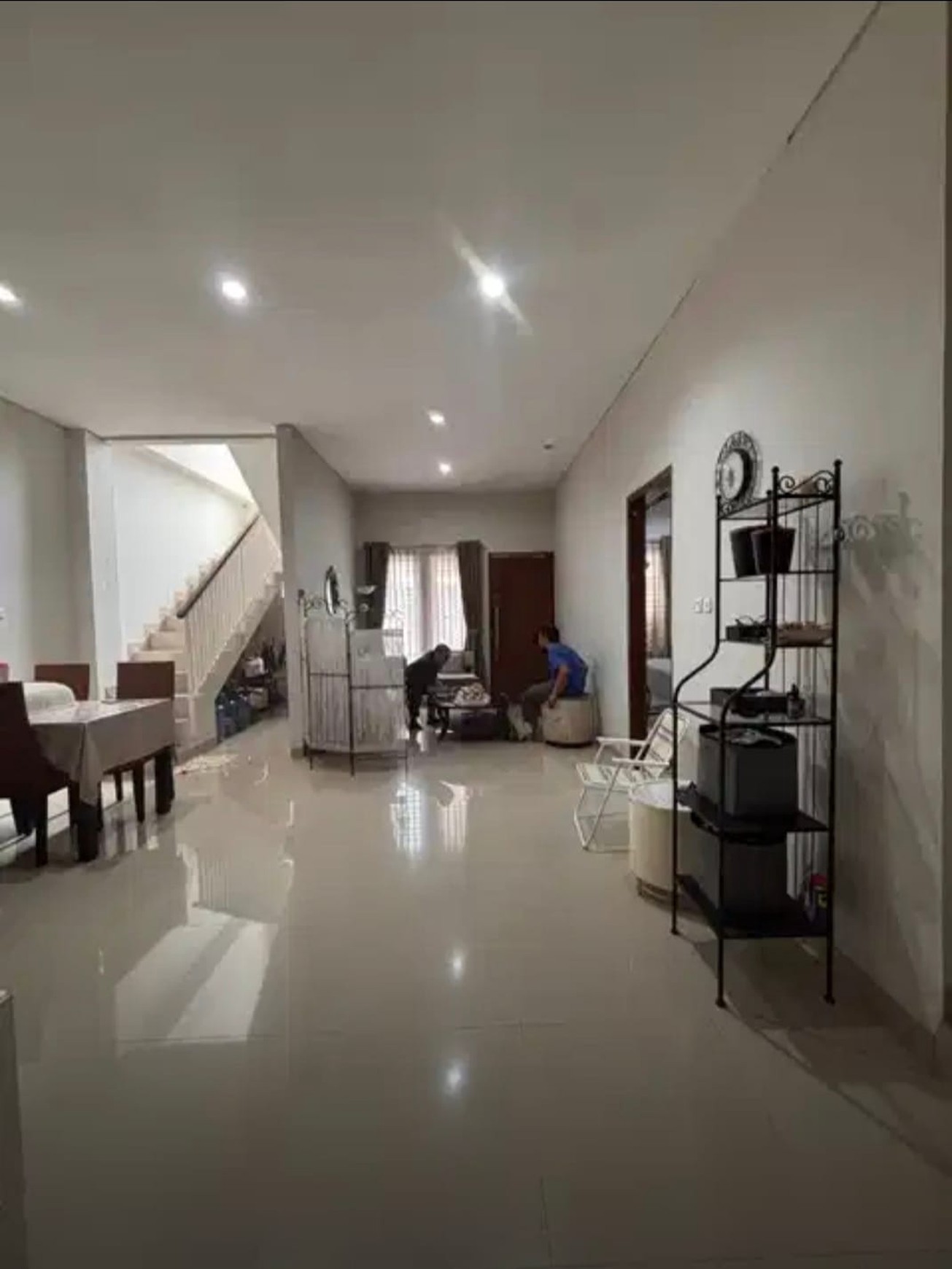 Rumah Bagus Di Mahagoni Park Graha Raya Bintaro Jaya