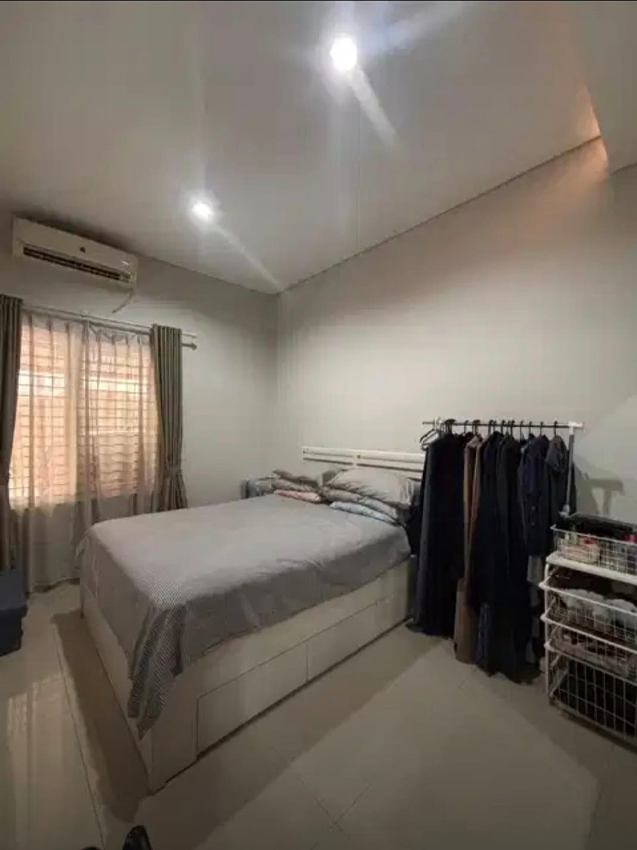 Rumah Bagus Di Mahagoni Park Graha Raya Bintaro Jaya