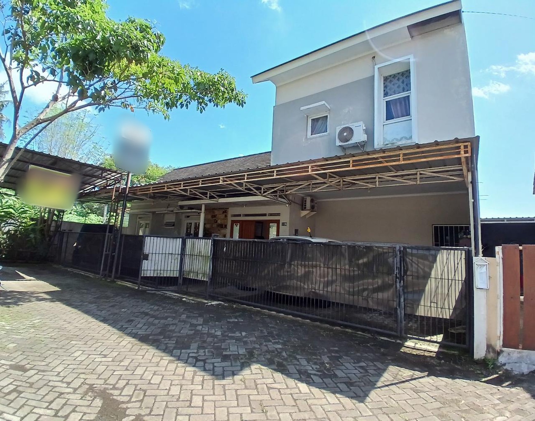 Rumah 1,5 Lantai dalam Perum Amukti Nogotirto, Gamping Sleman