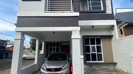 JUAL RUMAH FULL FURNISH LOKASI STRATEGIS
