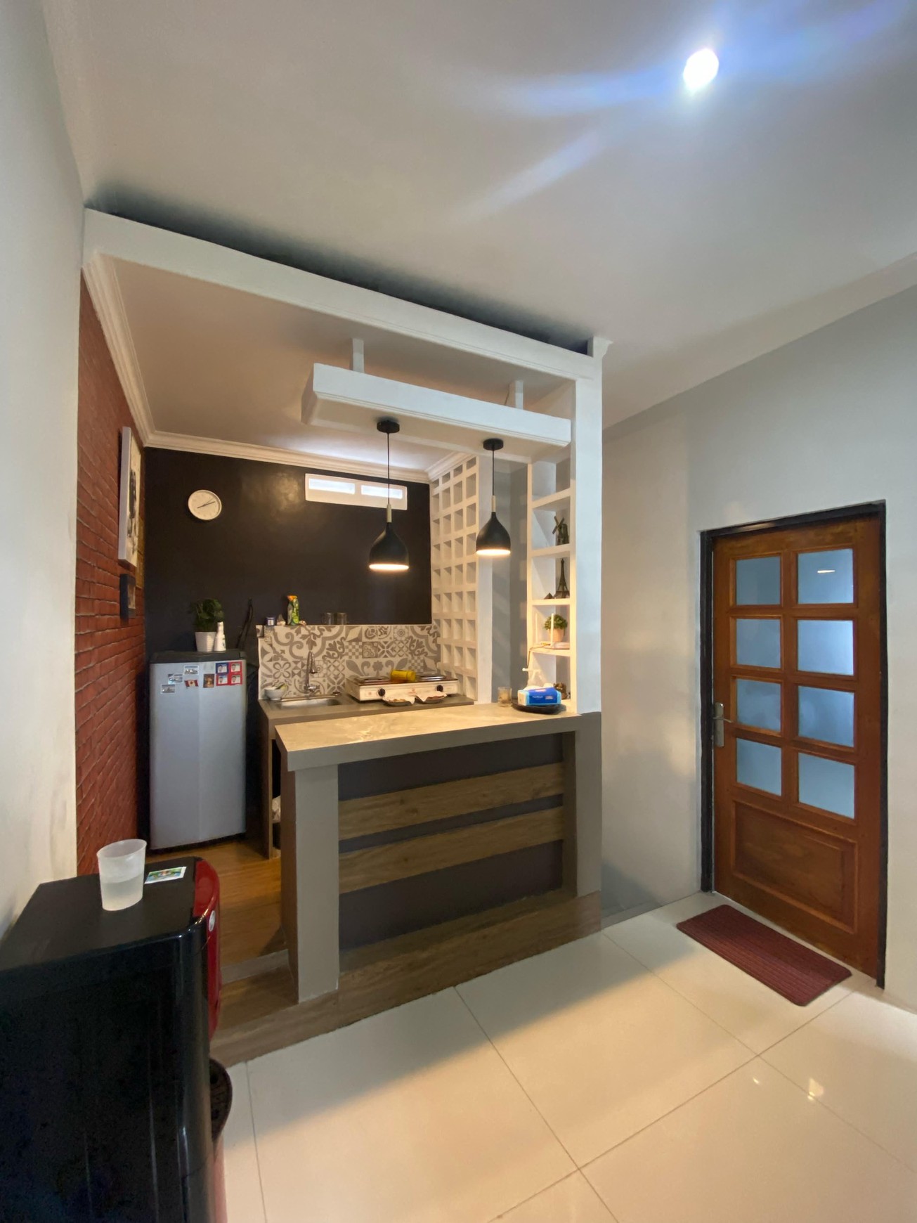 JUAL RUMAH FULL FURNISH LOKASI STRATEGIS