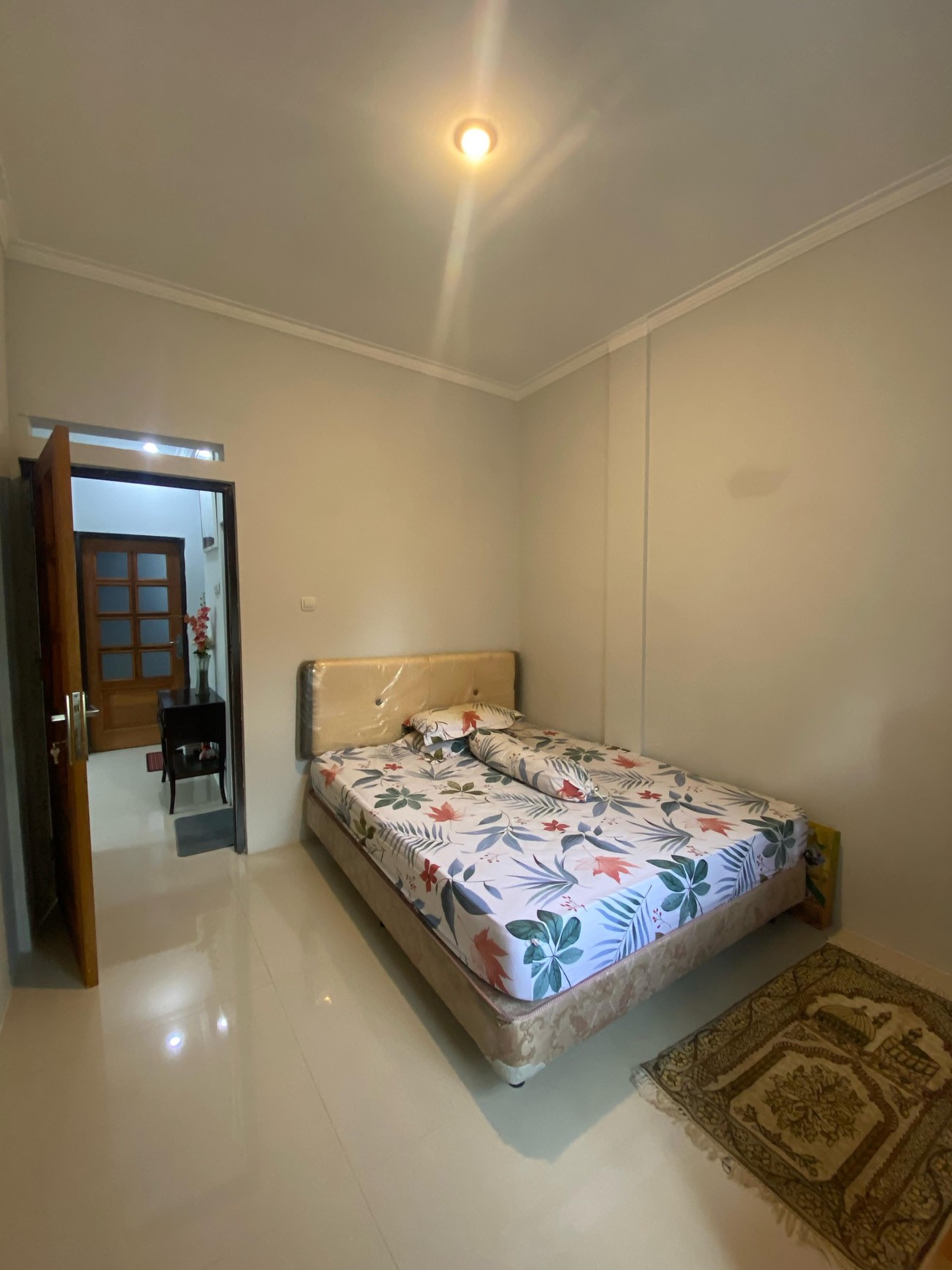 JUAL RUMAH FULL FURNISH LOKASI STRATEGIS