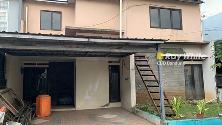 Rumah 2 Lantai di Antapani Residence Bandung