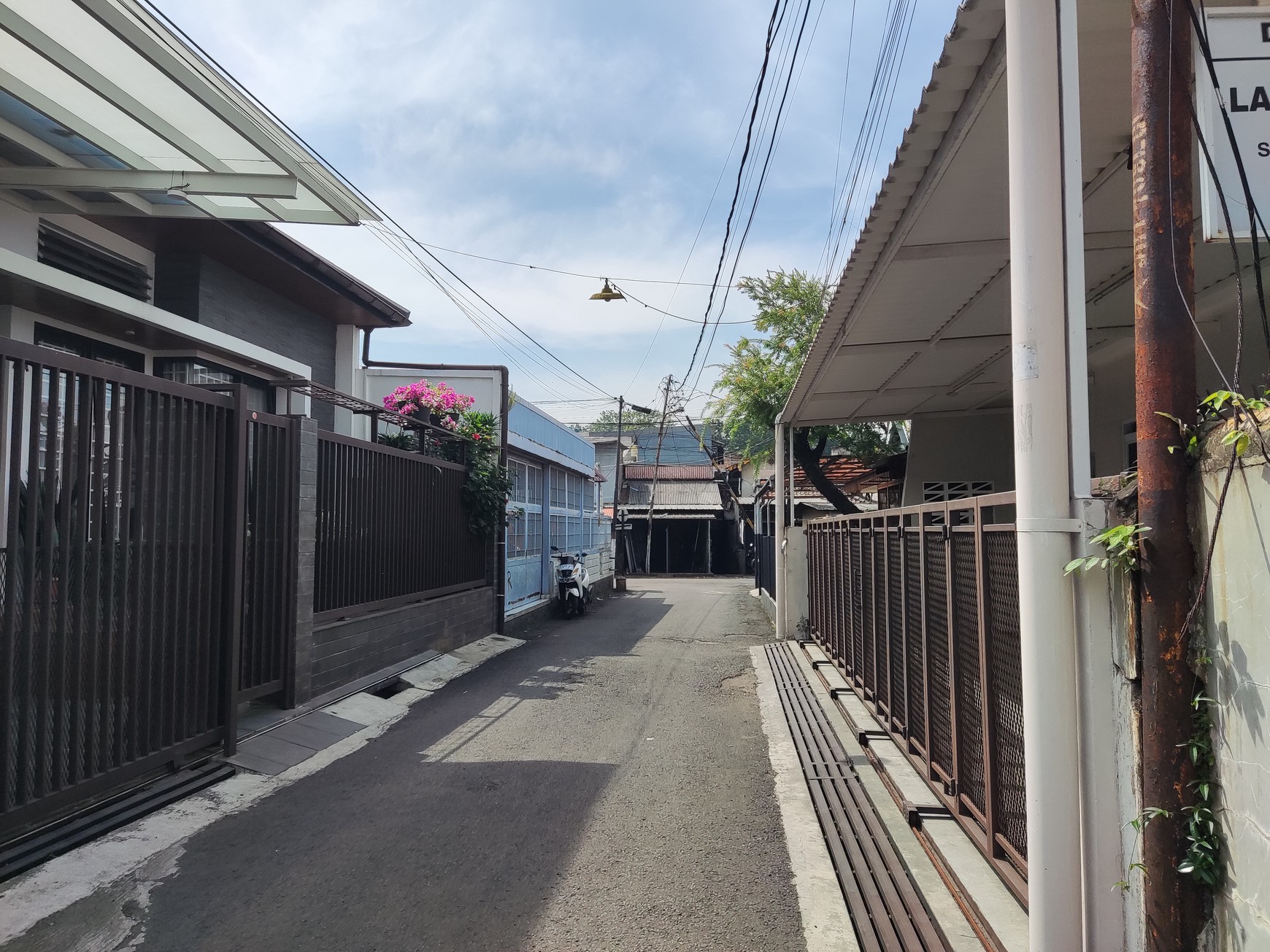 Strategis ! Rumah Nyaman di Sayap Pajajaran, Bandung!