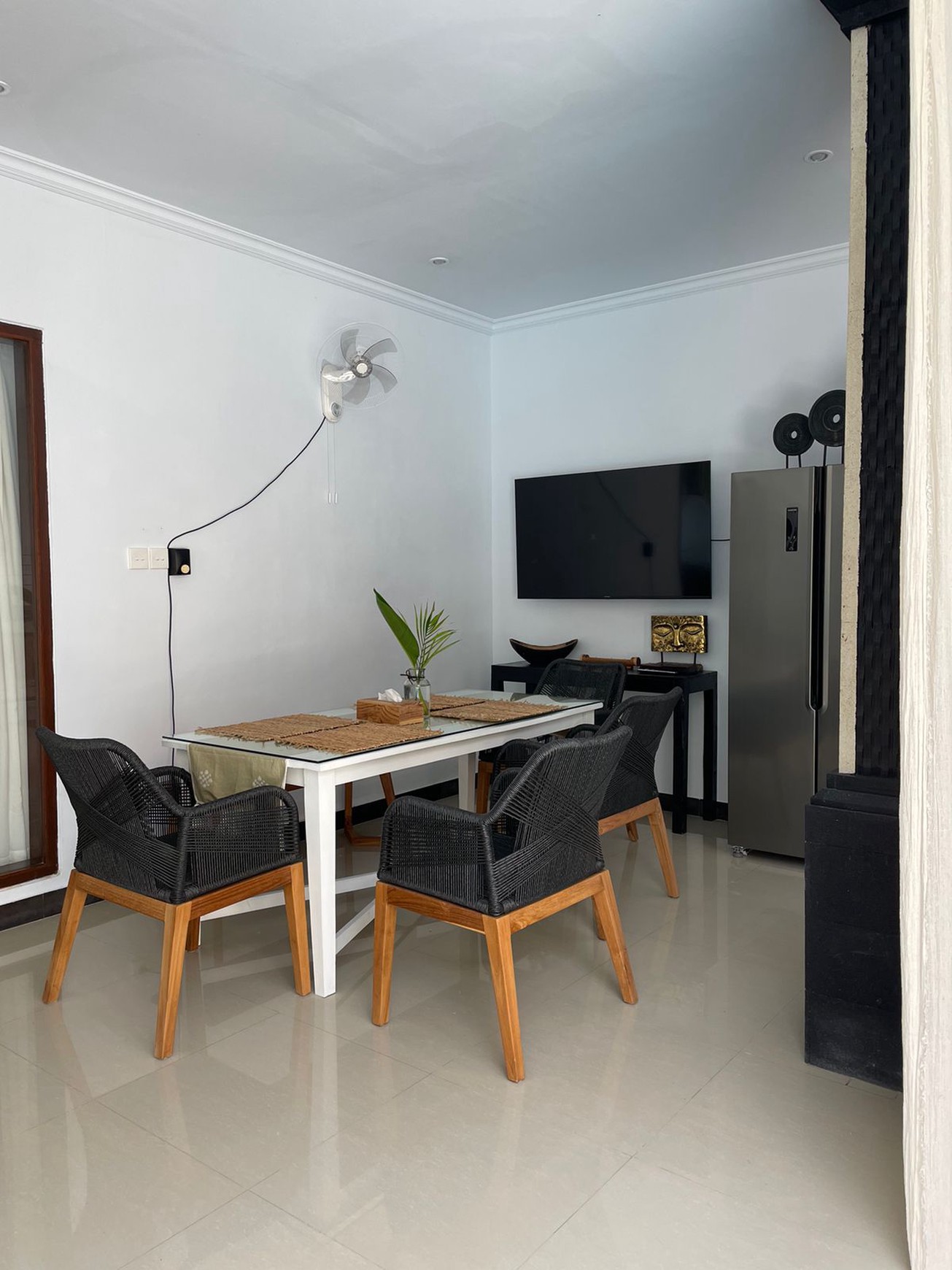 Rent - A nice villa in prime area Berawa, Canggu, Bali