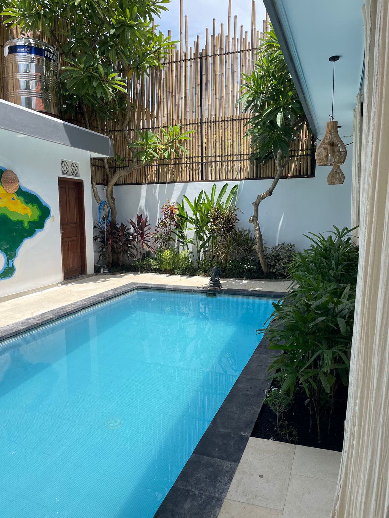 Rent - A nice villa in prime area Berawa, Canggu, Bali