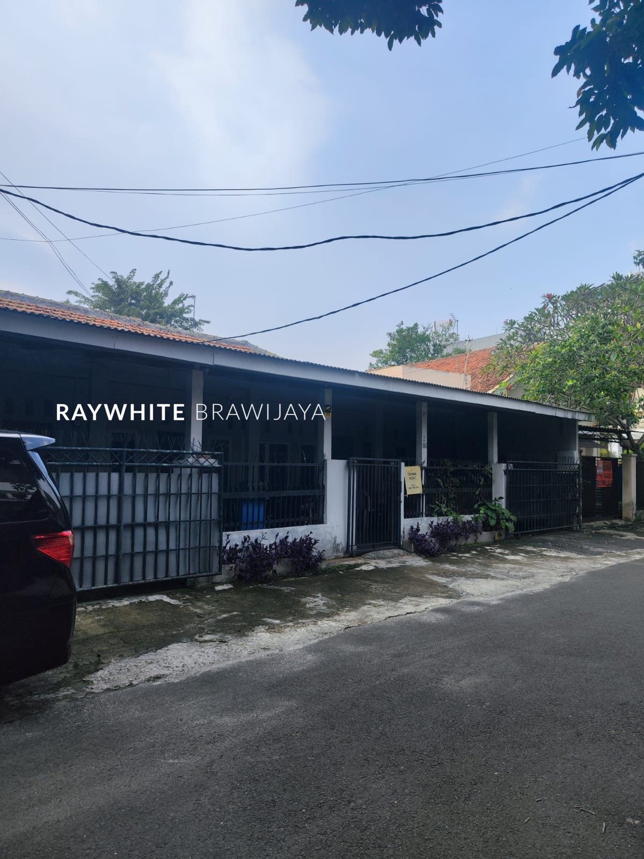 Rumah Tua Hitung Tanah Lingkungan Tenang Area Kebayoran Baru